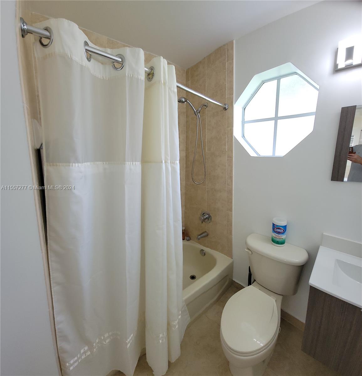 32333 SW 205th Ave, Homestead, Florida 33030, 4 Bedrooms Bedrooms, ,2 BathroomsBathrooms,Residential,For Sale,32333 SW 205th Ave,A11557277