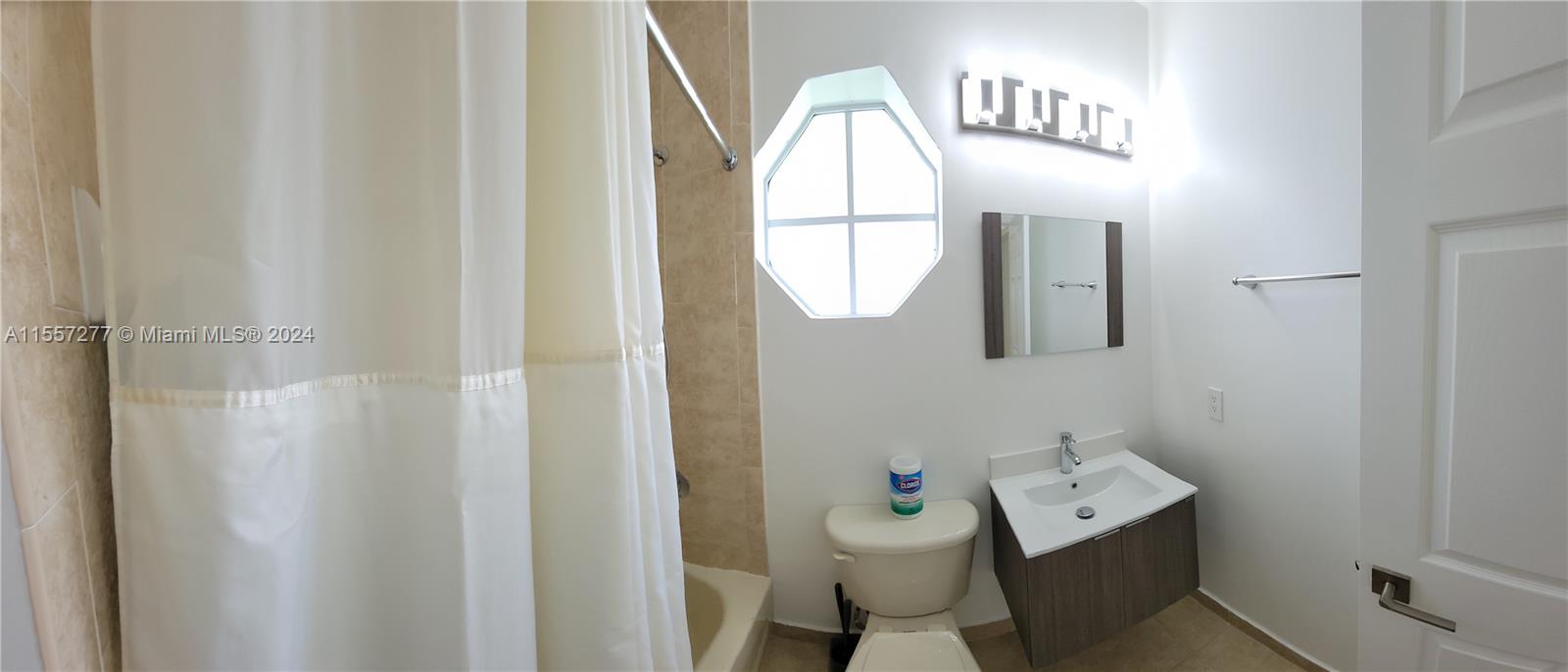 32333 SW 205th Ave, Homestead, Florida 33030, 4 Bedrooms Bedrooms, ,2 BathroomsBathrooms,Residential,For Sale,32333 SW 205th Ave,A11557277