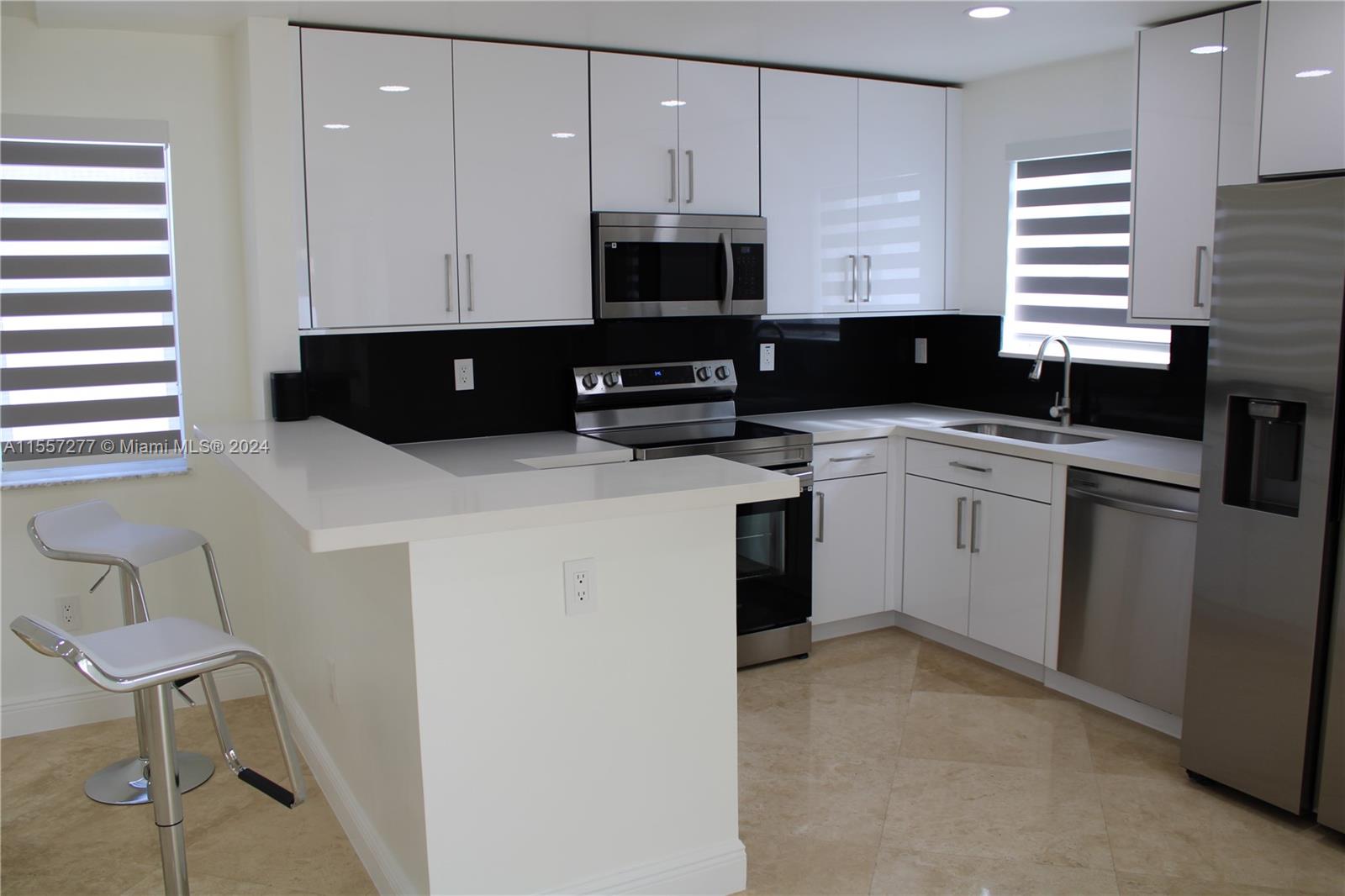 32333 SW 205th Ave, Homestead, Florida 33030, 4 Bedrooms Bedrooms, ,2 BathroomsBathrooms,Residential,For Sale,32333 SW 205th Ave,A11557277