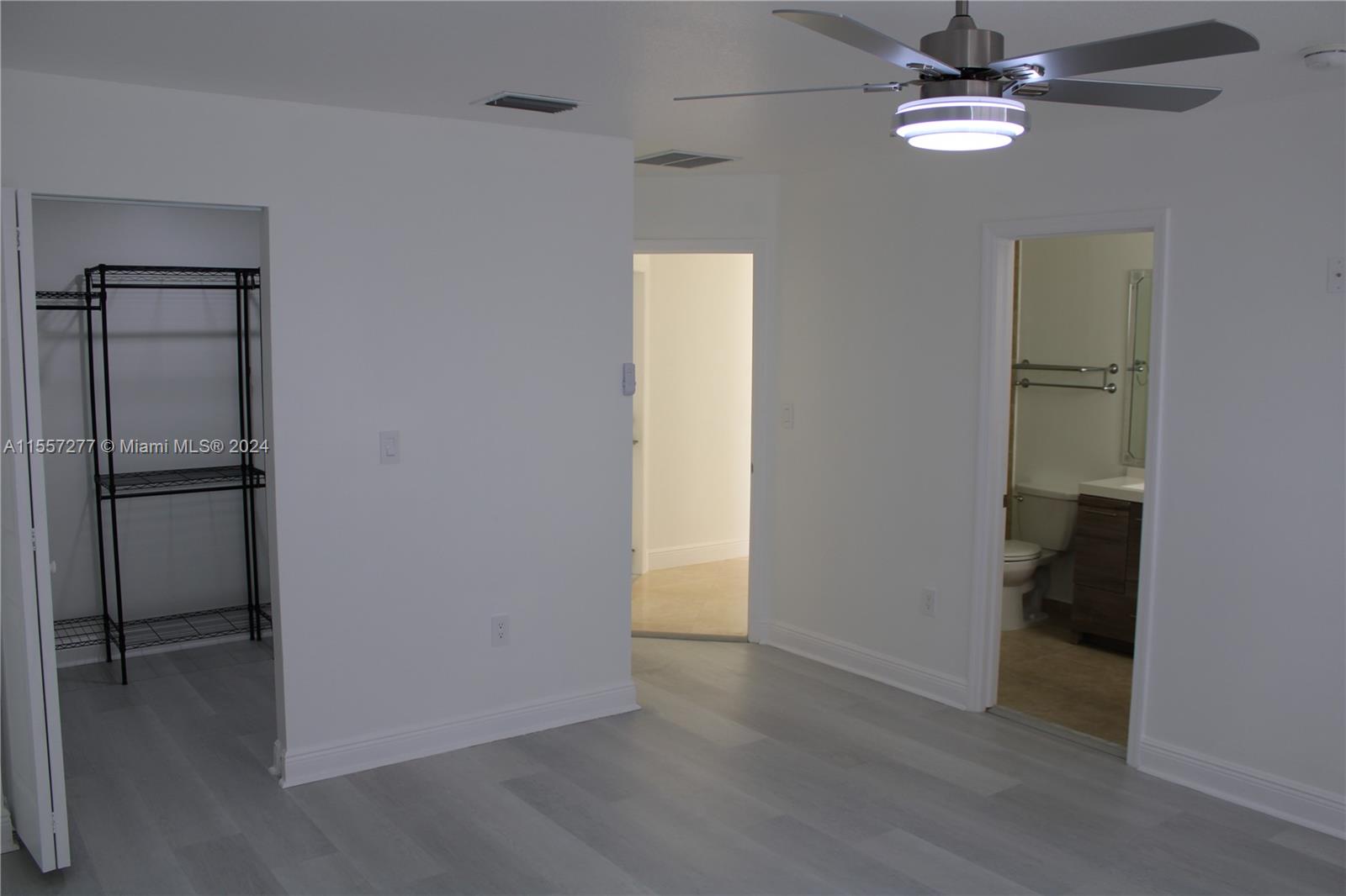 32333 SW 205th Ave, Homestead, Florida 33030, 4 Bedrooms Bedrooms, ,2 BathroomsBathrooms,Residential,For Sale,32333 SW 205th Ave,A11557277