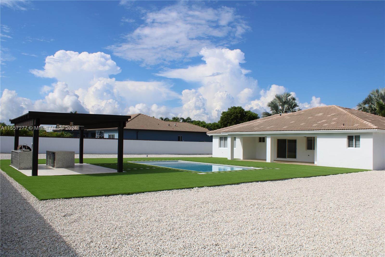 32333 SW 205th Ave, Homestead, Florida 33030, 4 Bedrooms Bedrooms, ,2 BathroomsBathrooms,Residential,For Sale,32333 SW 205th Ave,A11557277