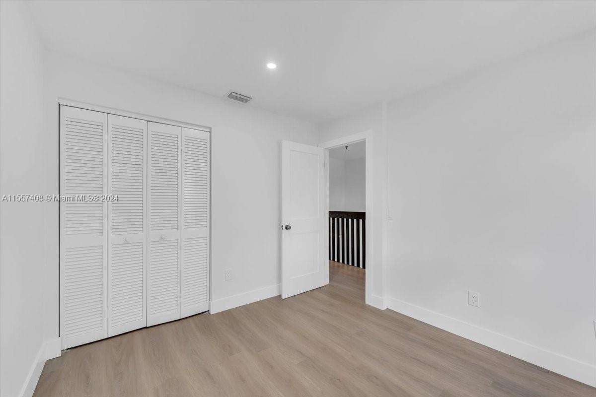 442 SE 11th Ter 442, Dania Beach, Florida 33004, 2 Bedrooms Bedrooms, ,1 BathroomBathrooms,Residential,For Sale,442 SE 11th Ter 442,A11557408