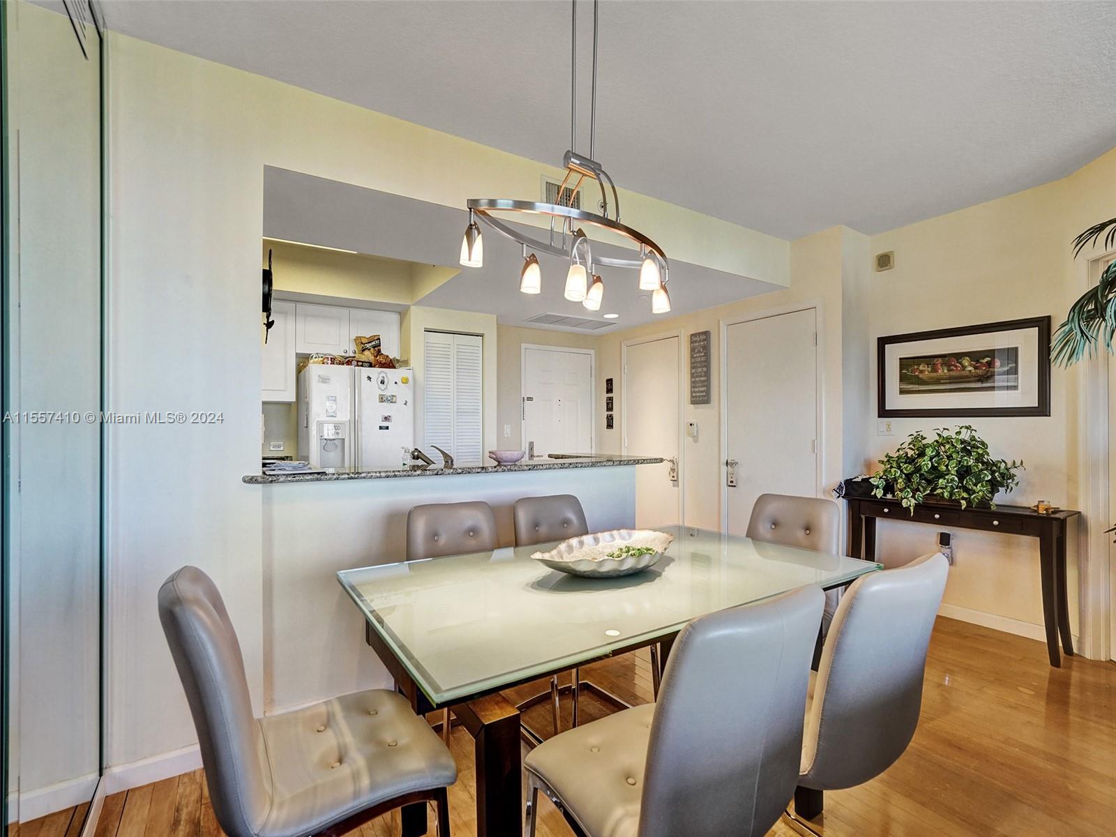 19501 W Country Club Dr 1715, Aventura, Florida 33180, 2 Bedrooms Bedrooms, ,2 BathroomsBathrooms,Residential,For Sale,19501 W Country Club Dr 1715,A11557410