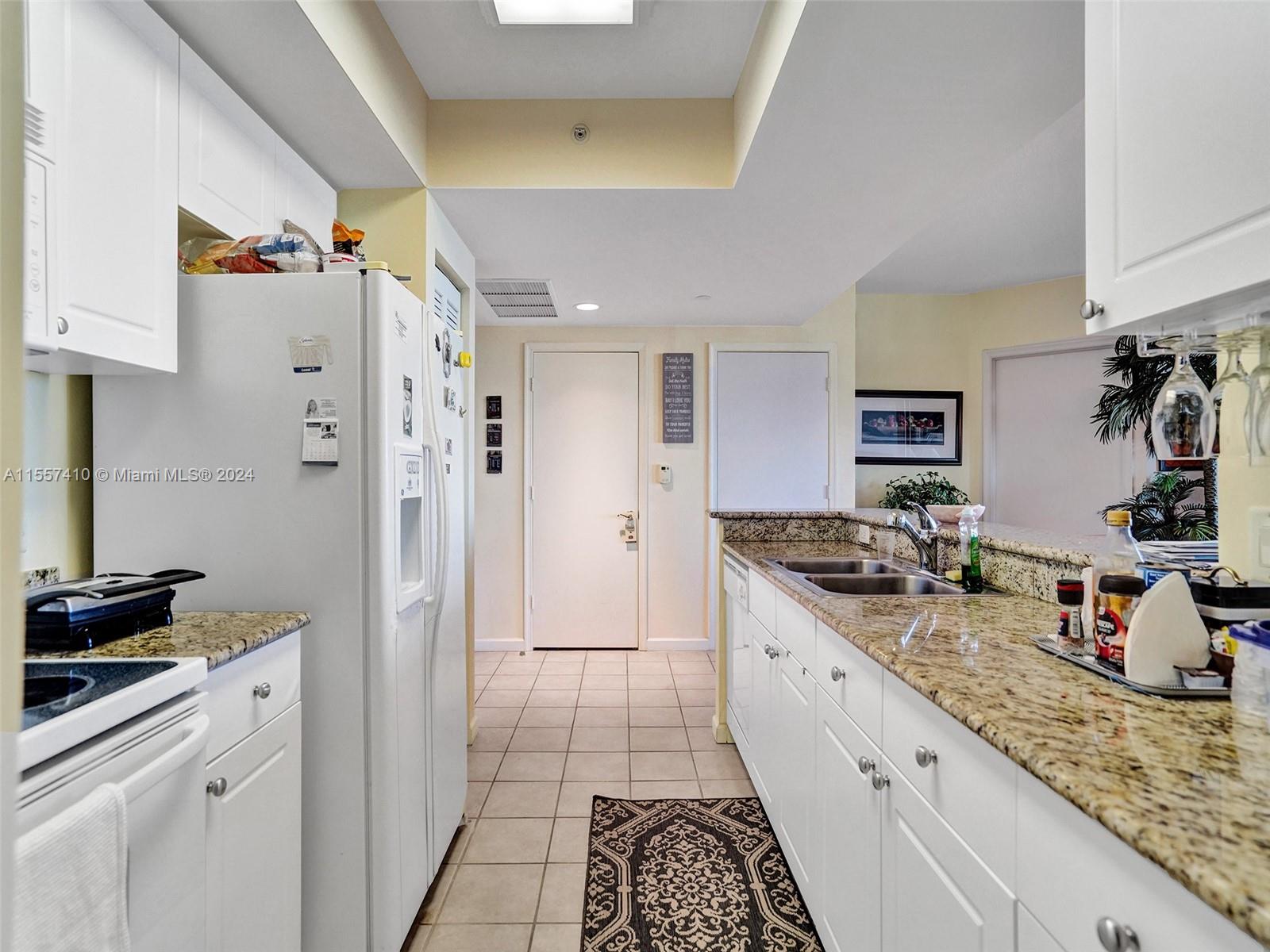 19501 W Country Club Dr 1715, Aventura, Florida 33180, 2 Bedrooms Bedrooms, ,2 BathroomsBathrooms,Residential,For Sale,19501 W Country Club Dr 1715,A11557410