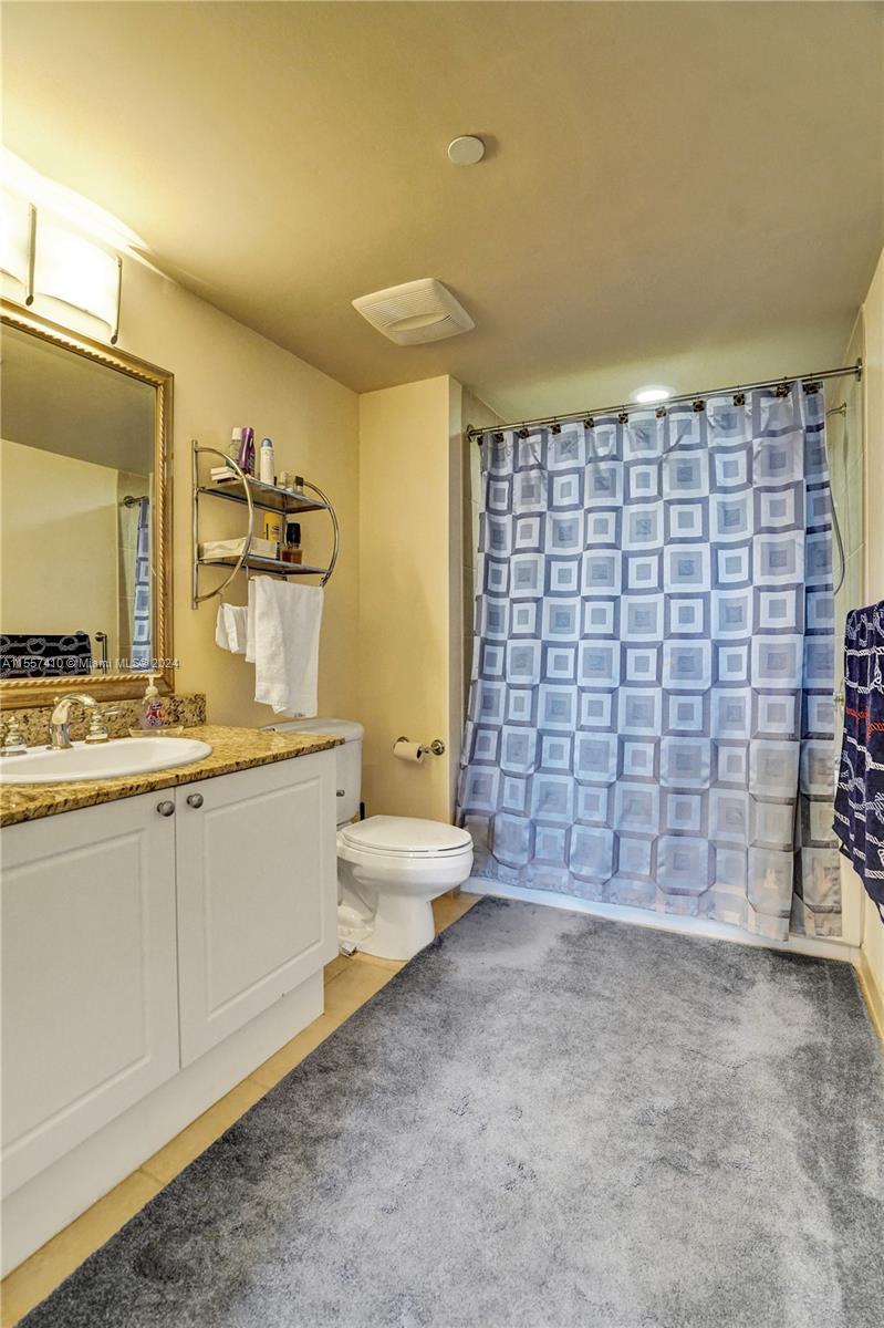 19501 W Country Club Dr 1715, Aventura, Florida 33180, 2 Bedrooms Bedrooms, ,2 BathroomsBathrooms,Residential,For Sale,19501 W Country Club Dr 1715,A11557410