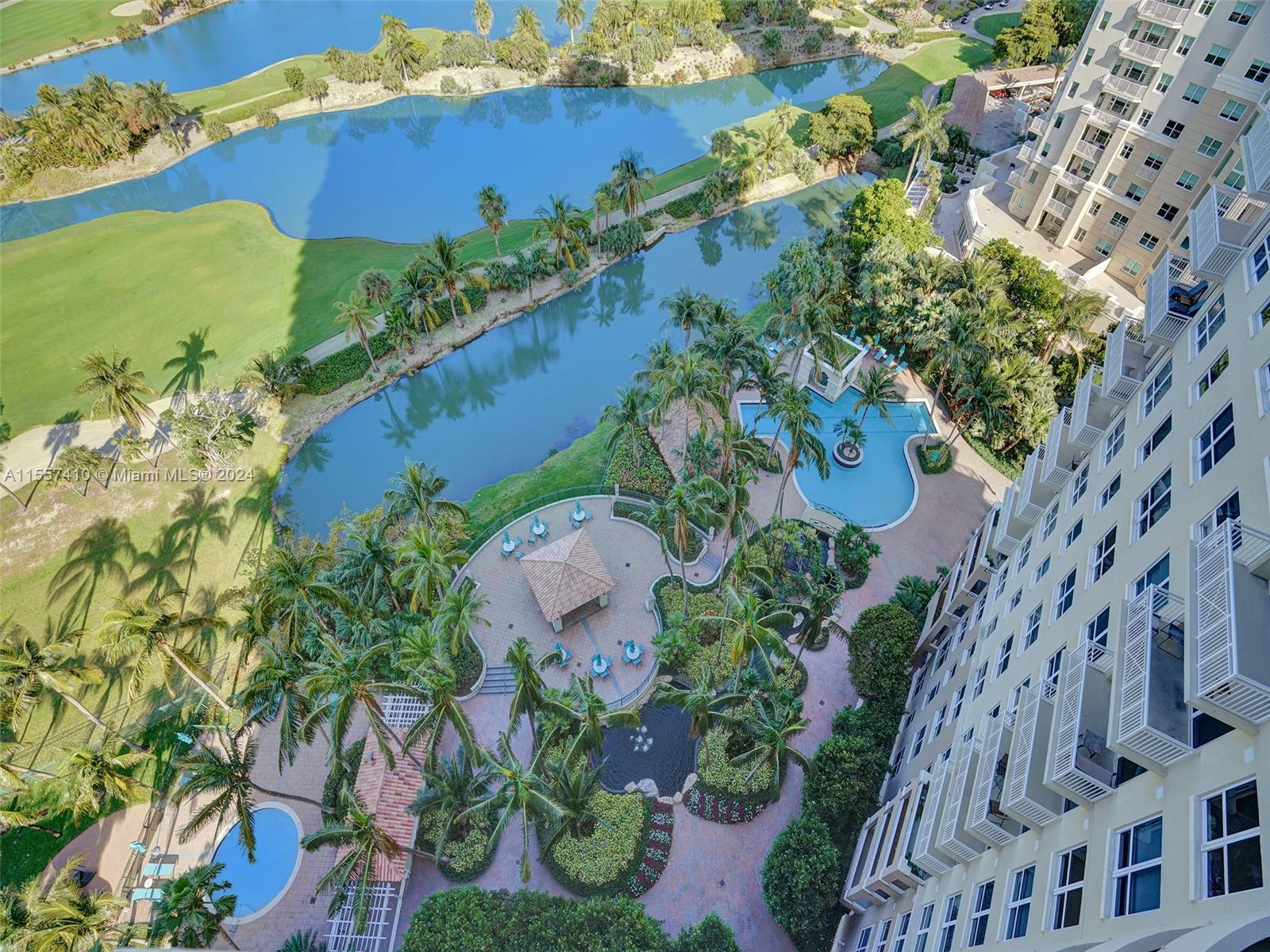 19501 W Country Club Dr 1715, Aventura, Florida 33180, 2 Bedrooms Bedrooms, ,2 BathroomsBathrooms,Residential,For Sale,19501 W Country Club Dr 1715,A11557410