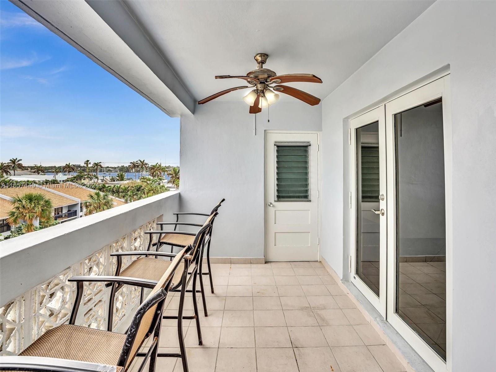 320 S Surf Rd 402, Hollywood, Florida 33019, 1 Bedroom Bedrooms, ,1 BathroomBathrooms,Residentiallease,For Rent,320 S Surf Rd 402,A11557440