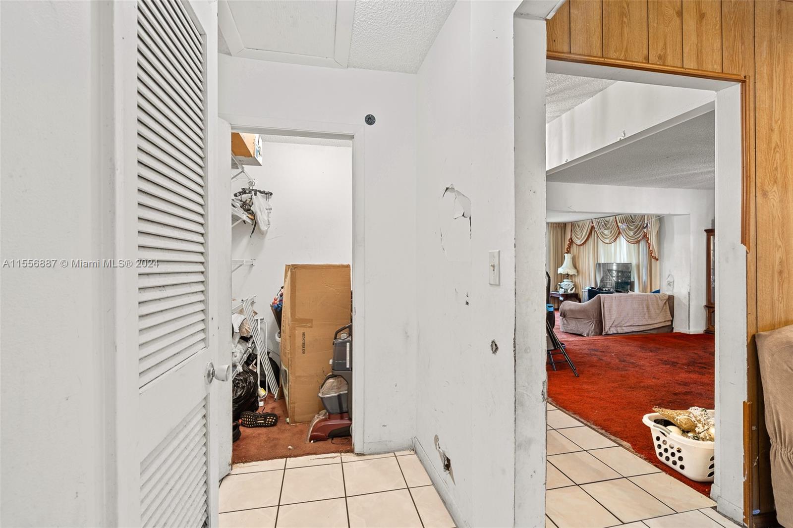2807 NW 9th St, Fort Lauderdale, Florida 33311, 3 Bedrooms Bedrooms, ,2 BathroomsBathrooms,Residential,For Sale,2807 NW 9th St,A11556887