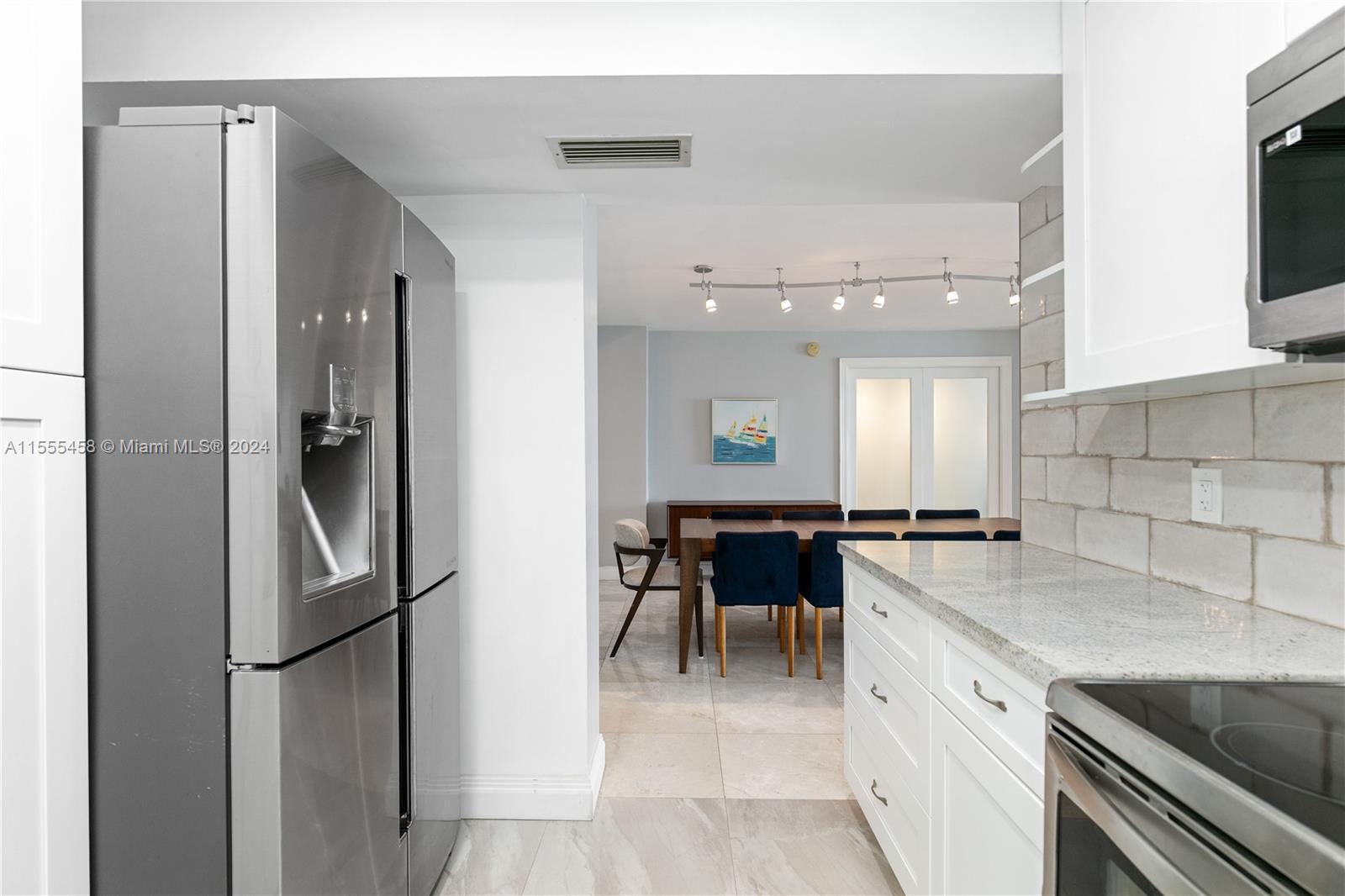 1500 S Ocean Dr 16H, Hollywood, Florida 33019, 2 Bedrooms Bedrooms, ,2 BathroomsBathrooms,Residential,For Sale,1500 S Ocean Dr 16H,A11555458