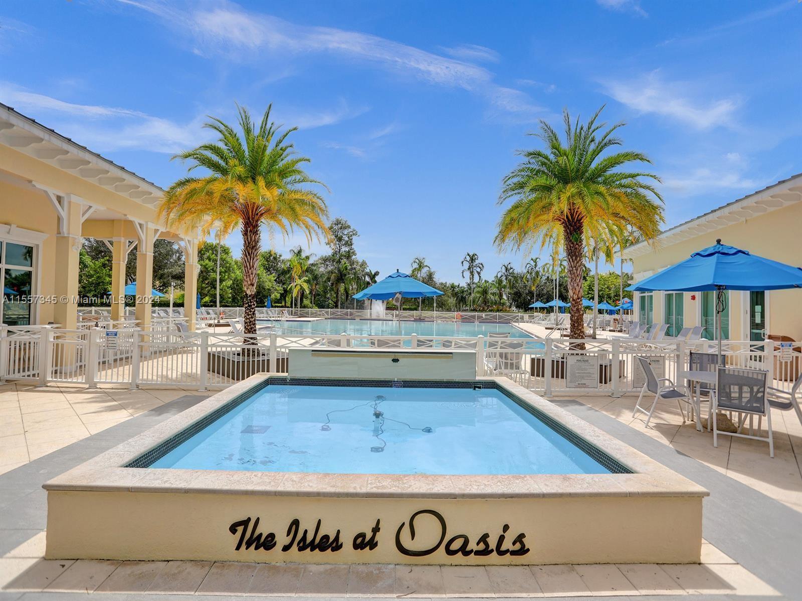 359 NE 27th Ter 103, Homestead, Florida 33033, 2 Bedrooms Bedrooms, ,2 BathroomsBathrooms,Residential,For Sale,359 NE 27th Ter 103,A11557345