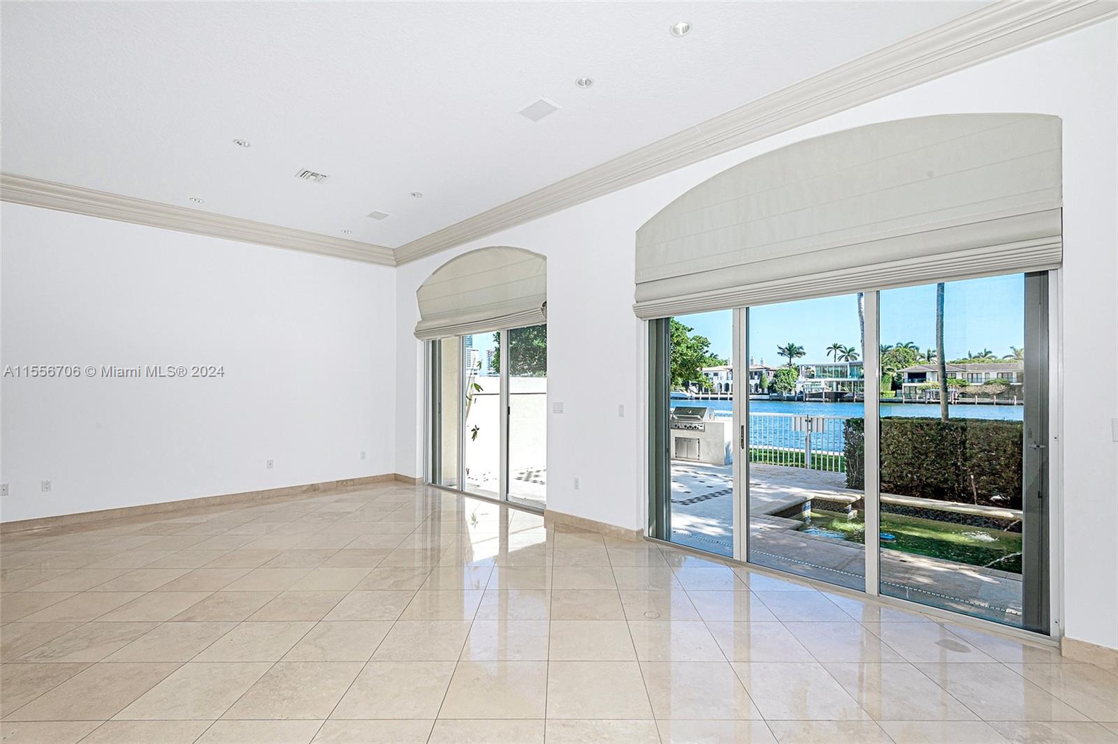 21201 NE 38th Ave 68, Aventura, Florida 33180, 4 Bedrooms Bedrooms, ,3 BathroomsBathrooms,Residential,For Sale,21201 NE 38th Ave 68,A11556706