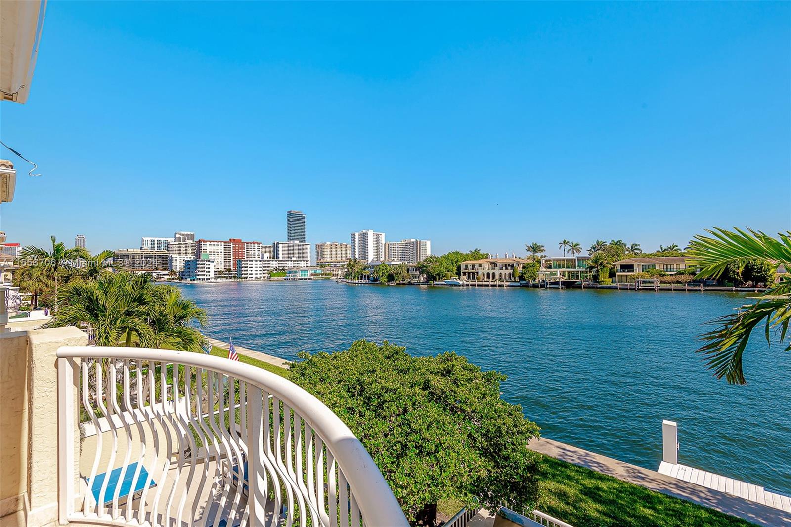 21201 NE 38th Ave 68, Aventura, Florida 33180, 4 Bedrooms Bedrooms, ,3 BathroomsBathrooms,Residential,For Sale,21201 NE 38th Ave 68,A11556706