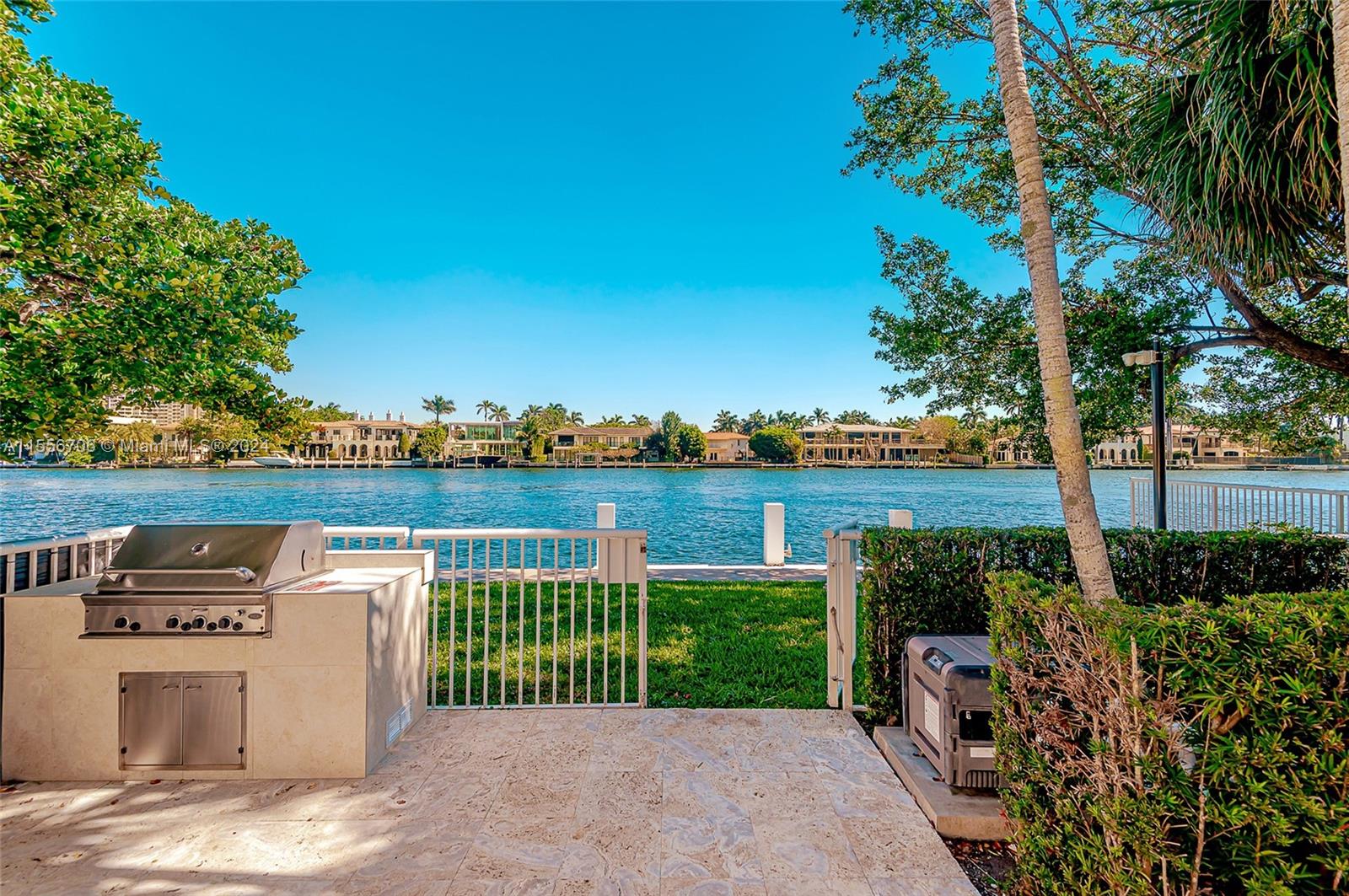 21201 NE 38th Ave 68, Aventura, Florida 33180, 4 Bedrooms Bedrooms, ,3 BathroomsBathrooms,Residential,For Sale,21201 NE 38th Ave 68,A11556706