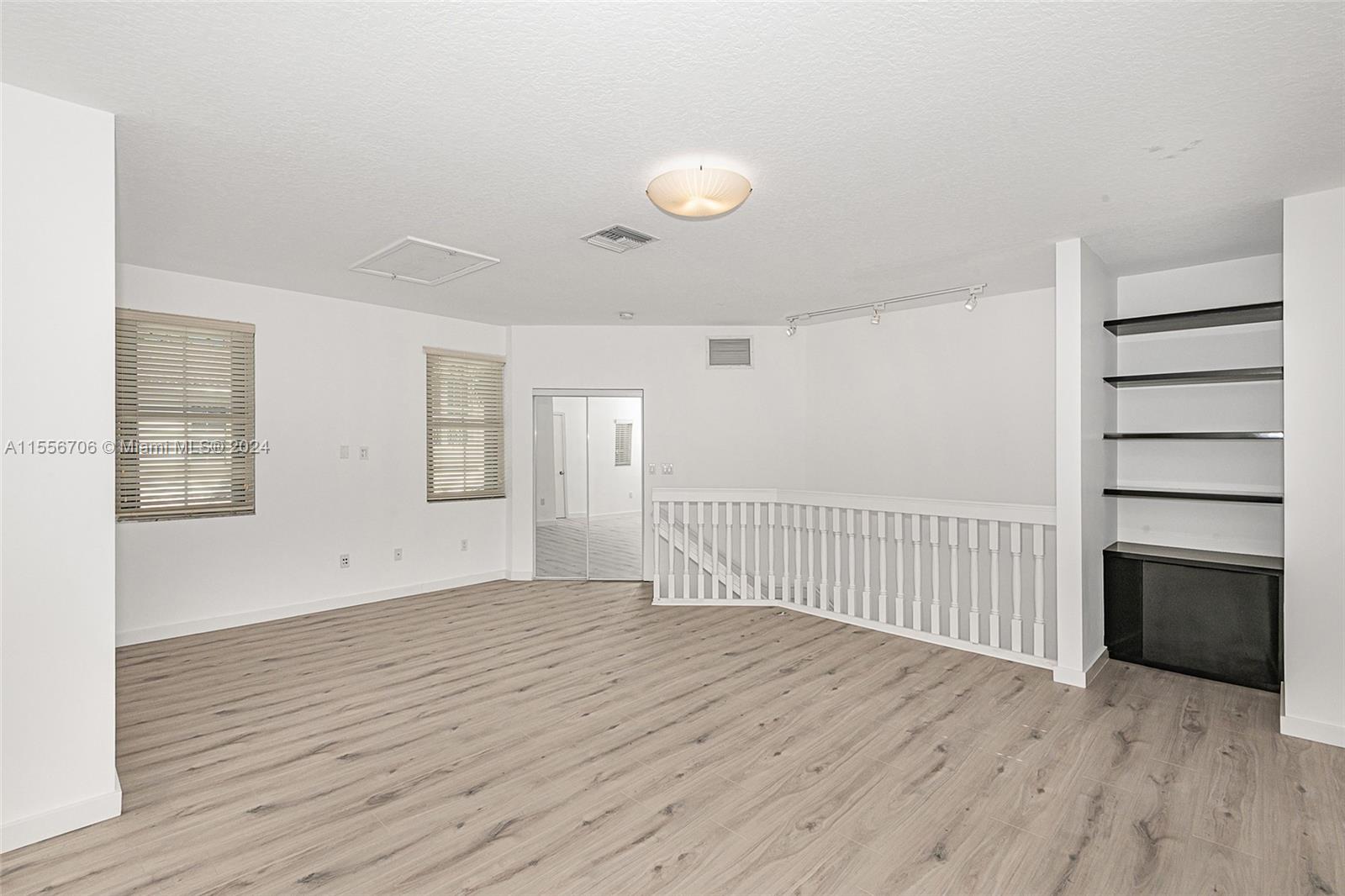 21201 NE 38th Ave 68, Aventura, Florida 33180, 4 Bedrooms Bedrooms, ,3 BathroomsBathrooms,Residential,For Sale,21201 NE 38th Ave 68,A11556706