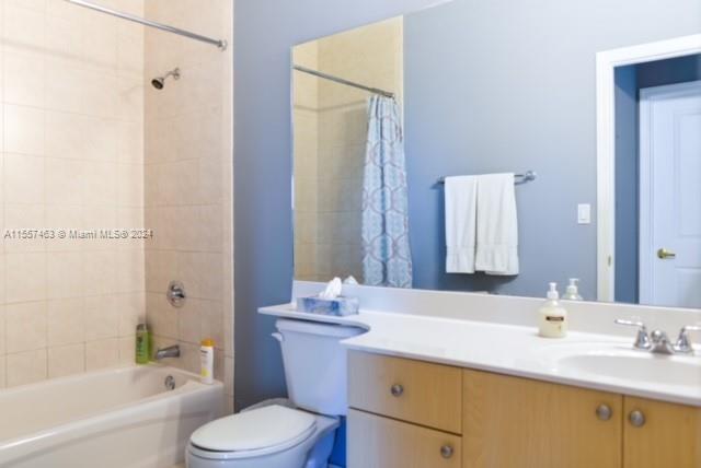 2280 SW 32nd Ave 613, Miami, Florida 33145, 2 Bedrooms Bedrooms, ,2 BathroomsBathrooms,Residentiallease,For Rent,2280 SW 32nd Ave 613,A11557463