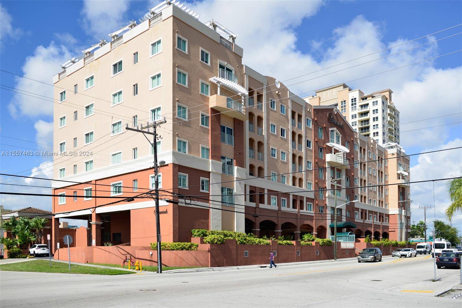 2280 SW 32nd Ave 613, Miami, Florida 33145, 2 Bedrooms Bedrooms, ,2 BathroomsBathrooms,Residentiallease,For Rent,2280 SW 32nd Ave 613,A11557463