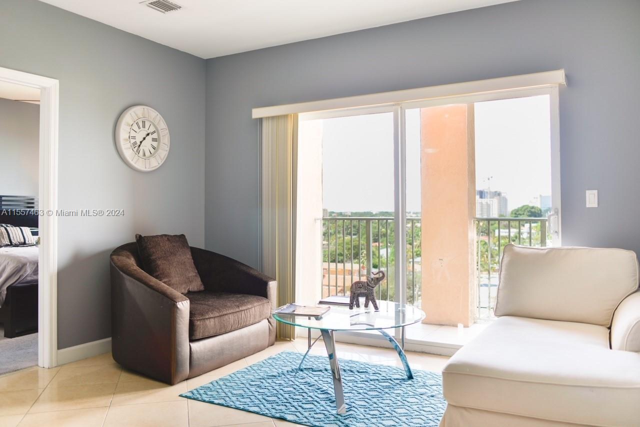 2280 SW 32nd Ave 613, Miami, Florida 33145, 2 Bedrooms Bedrooms, ,2 BathroomsBathrooms,Residentiallease,For Rent,2280 SW 32nd Ave 613,A11557463