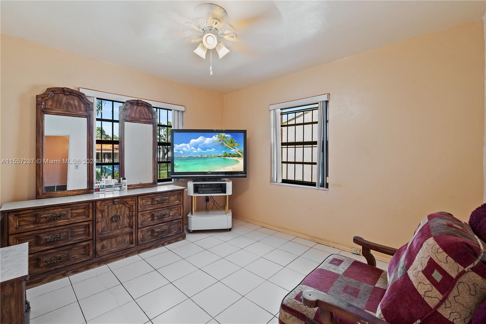 1662 SW 18th St, Miami, Florida 33145, 2 Bedrooms Bedrooms, ,1 BathroomBathrooms,Residential,For Sale,1662 SW 18th St,A11557287