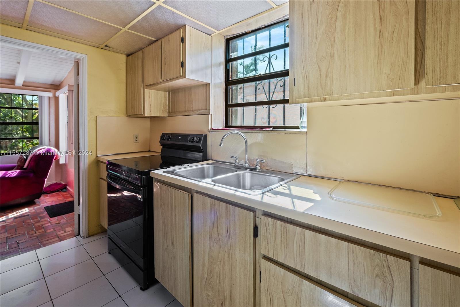 1662 SW 18th St, Miami, Florida 33145, 2 Bedrooms Bedrooms, ,1 BathroomBathrooms,Residential,For Sale,1662 SW 18th St,A11557287