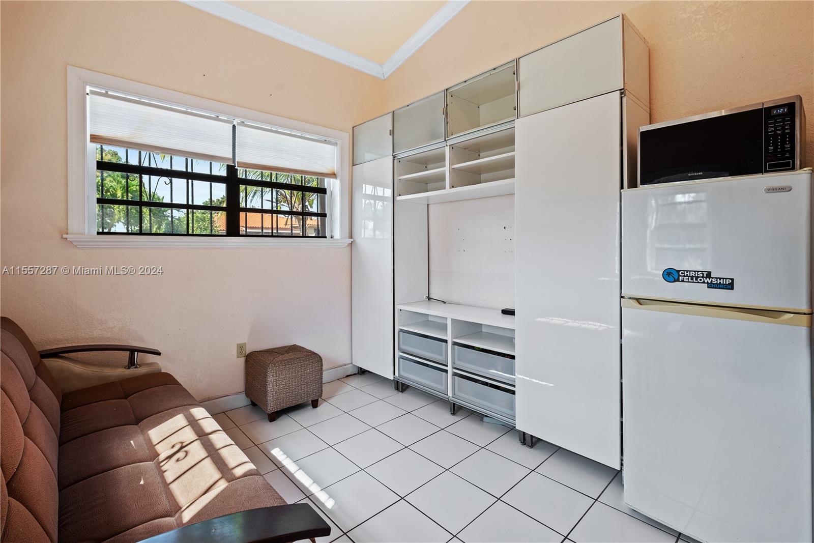 1662 SW 18th St, Miami, Florida 33145, 2 Bedrooms Bedrooms, ,1 BathroomBathrooms,Residential,For Sale,1662 SW 18th St,A11557287