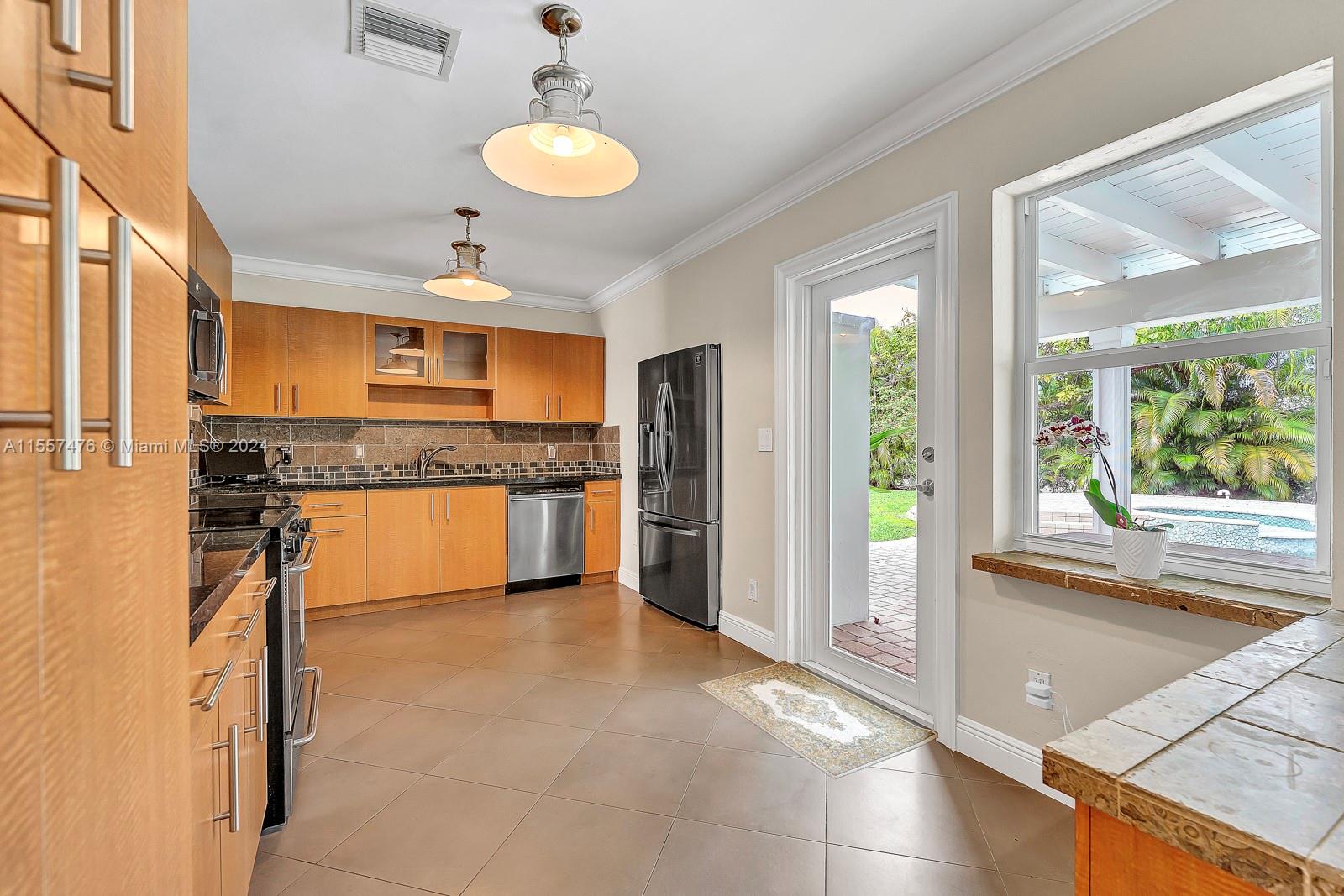 5450 SW 63rd Ct, Miami, Florida 33155, 3 Bedrooms Bedrooms, ,2 BathroomsBathrooms,Residential,For Sale,5450 SW 63rd Ct,A11557476