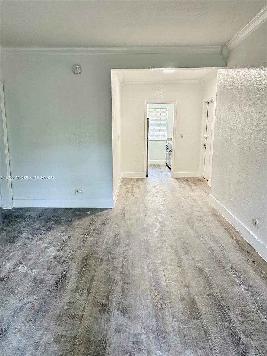 6805 Abbott Ave 5, Miami Beach, Florida 33141, 1 Bedroom Bedrooms, ,1 BathroomBathrooms,Residentiallease,For Rent,6805 Abbott Ave 5,A11555175
