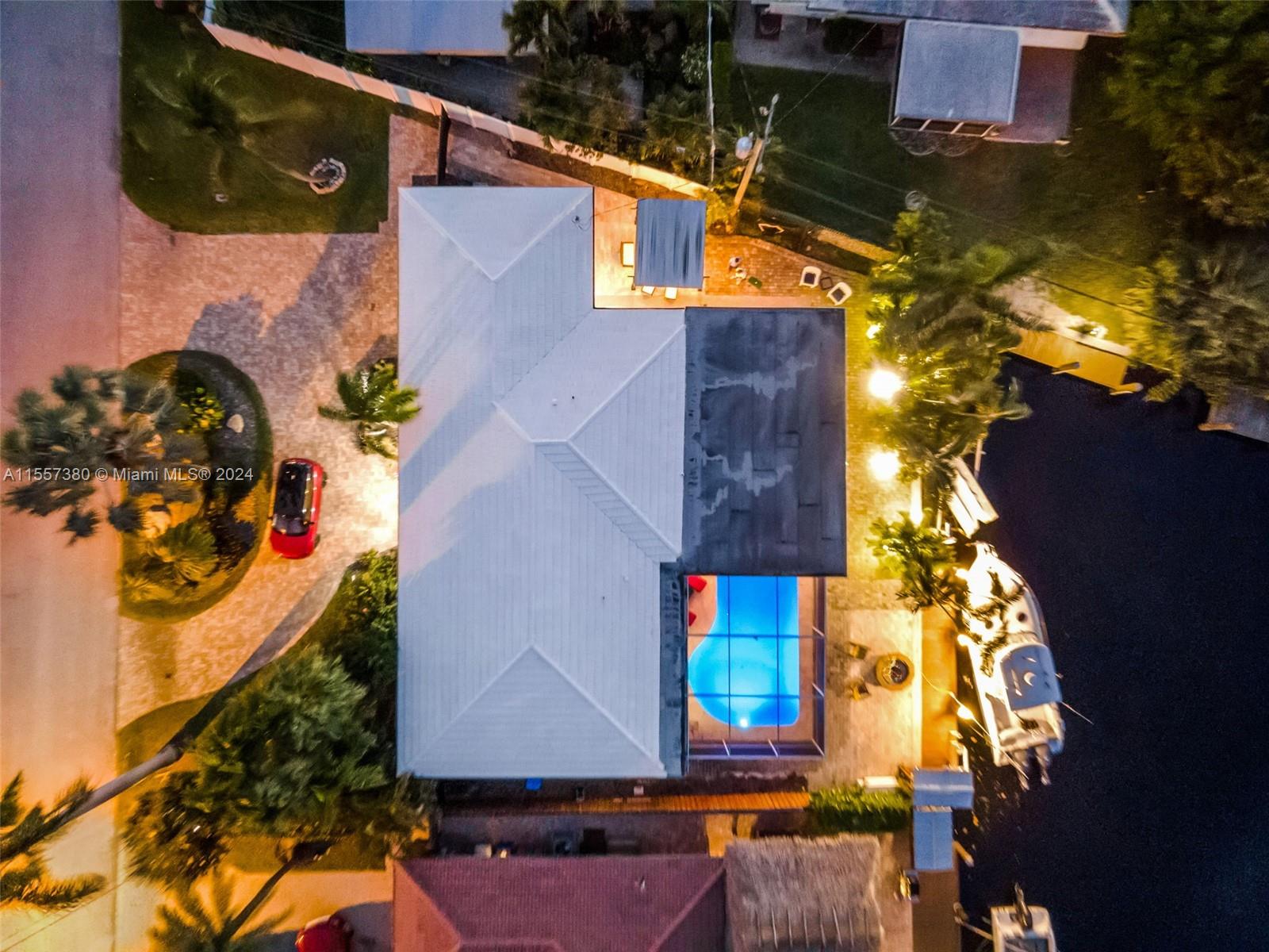 2241 SE 10th Ct, Pompano Beach, Florida 33062, 3 Bedrooms Bedrooms, ,3 BathroomsBathrooms,Residential,For Sale,2241 SE 10th Ct,A11557380