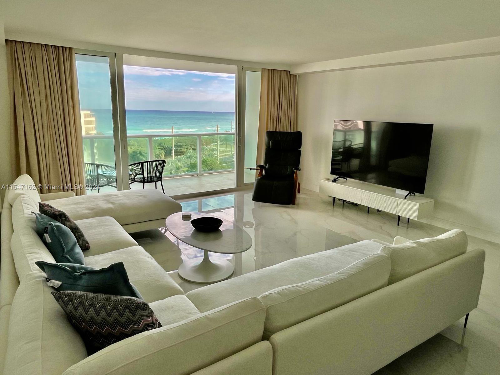 100 Bayview Dr 1006, Sunny Isles Beach, Florida 33160, 2 Bedrooms Bedrooms, ,2 BathroomsBathrooms,Residentiallease,For Rent,100 Bayview Dr 1006,A11547162