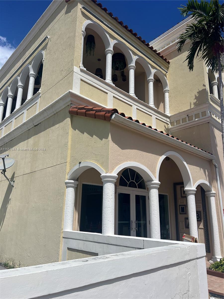 Coral Gables, Florida 33134, ,Businessopportunity,For Sale,A11557547