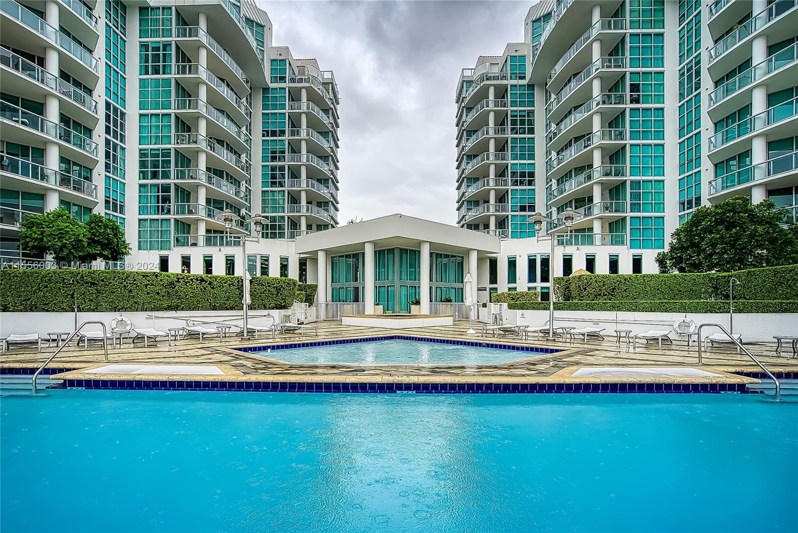 3131 NE 188th St 1-1104, Aventura, Florida 33180, 2 Bedrooms Bedrooms, ,2 BathroomsBathrooms,Residential,For Sale,3131 NE 188th St 1-1104,A11556003