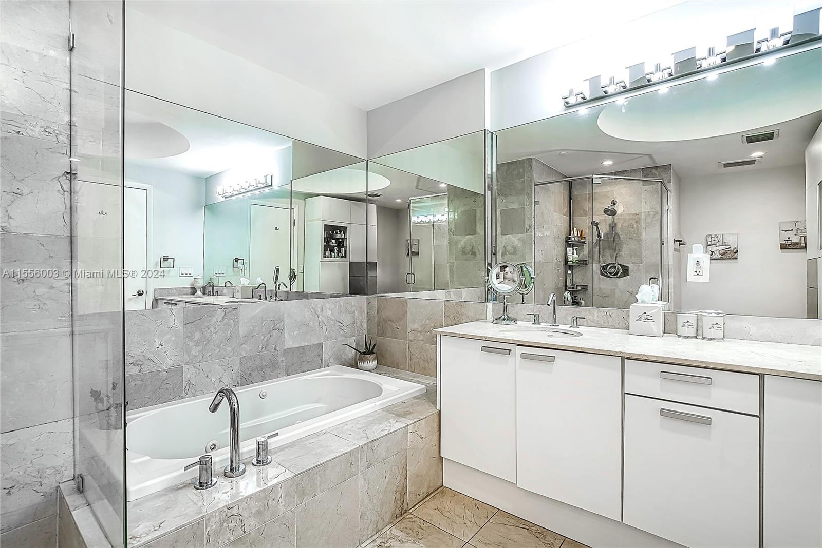 3131 NE 188th St 1-1104, Aventura, Florida 33180, 2 Bedrooms Bedrooms, ,2 BathroomsBathrooms,Residential,For Sale,3131 NE 188th St 1-1104,A11556003