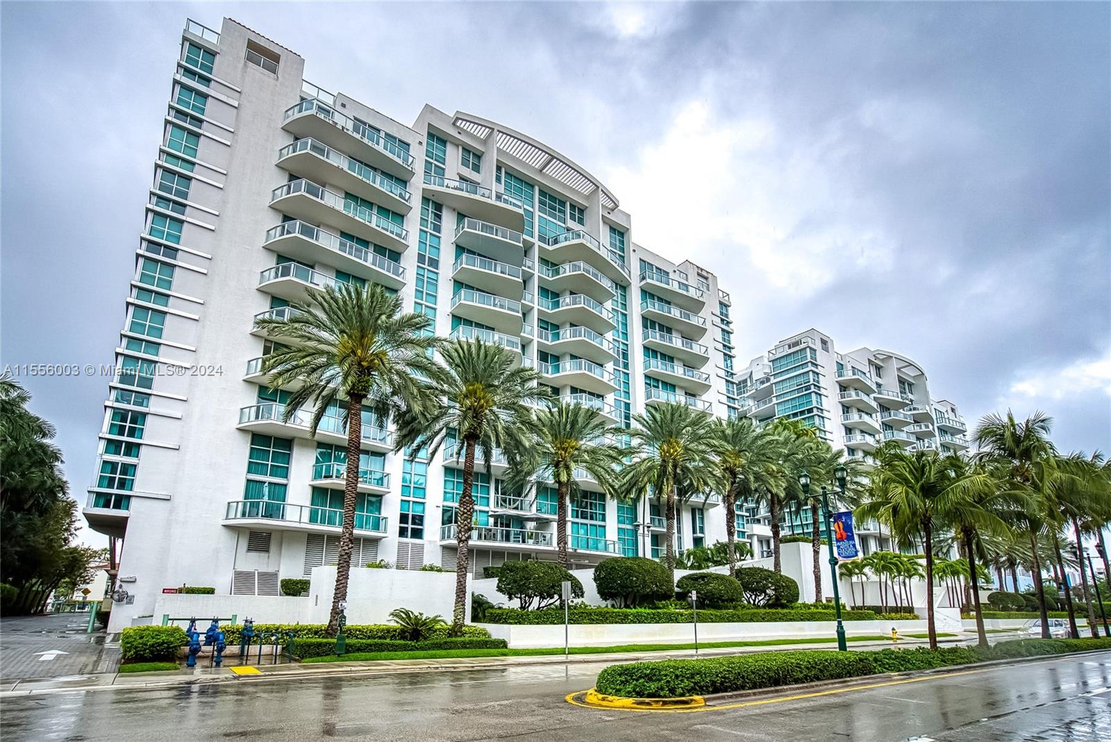 3131 NE 188th St 1-1104, Aventura, Florida 33180, 2 Bedrooms Bedrooms, ,2 BathroomsBathrooms,Residential,For Sale,3131 NE 188th St 1-1104,A11556003