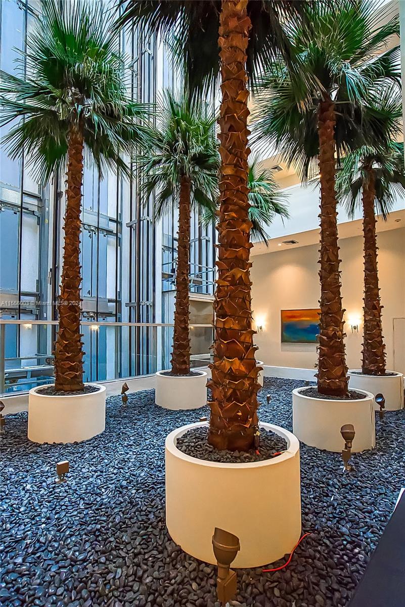 3131 NE 188th St 1-1104, Aventura, Florida 33180, 2 Bedrooms Bedrooms, ,2 BathroomsBathrooms,Residential,For Sale,3131 NE 188th St 1-1104,A11556003