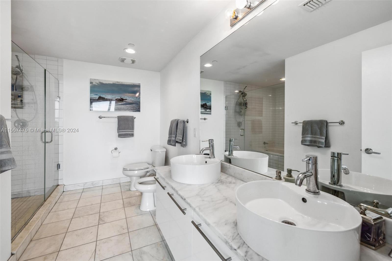 888 Biscayne Blvd 1809, Miami, Florida 33132, 2 Bedrooms Bedrooms, ,2 BathroomsBathrooms,Residentiallease,For Rent,888 Biscayne Blvd 1809,A11557475
