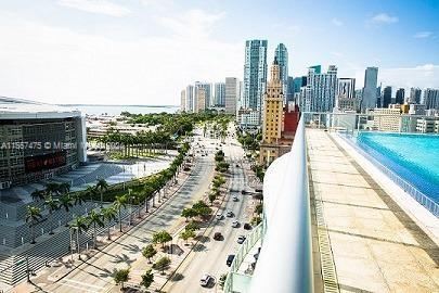 888 Biscayne Blvd 1809, Miami, Florida 33132, 2 Bedrooms Bedrooms, ,2 BathroomsBathrooms,Residentiallease,For Rent,888 Biscayne Blvd 1809,A11557475