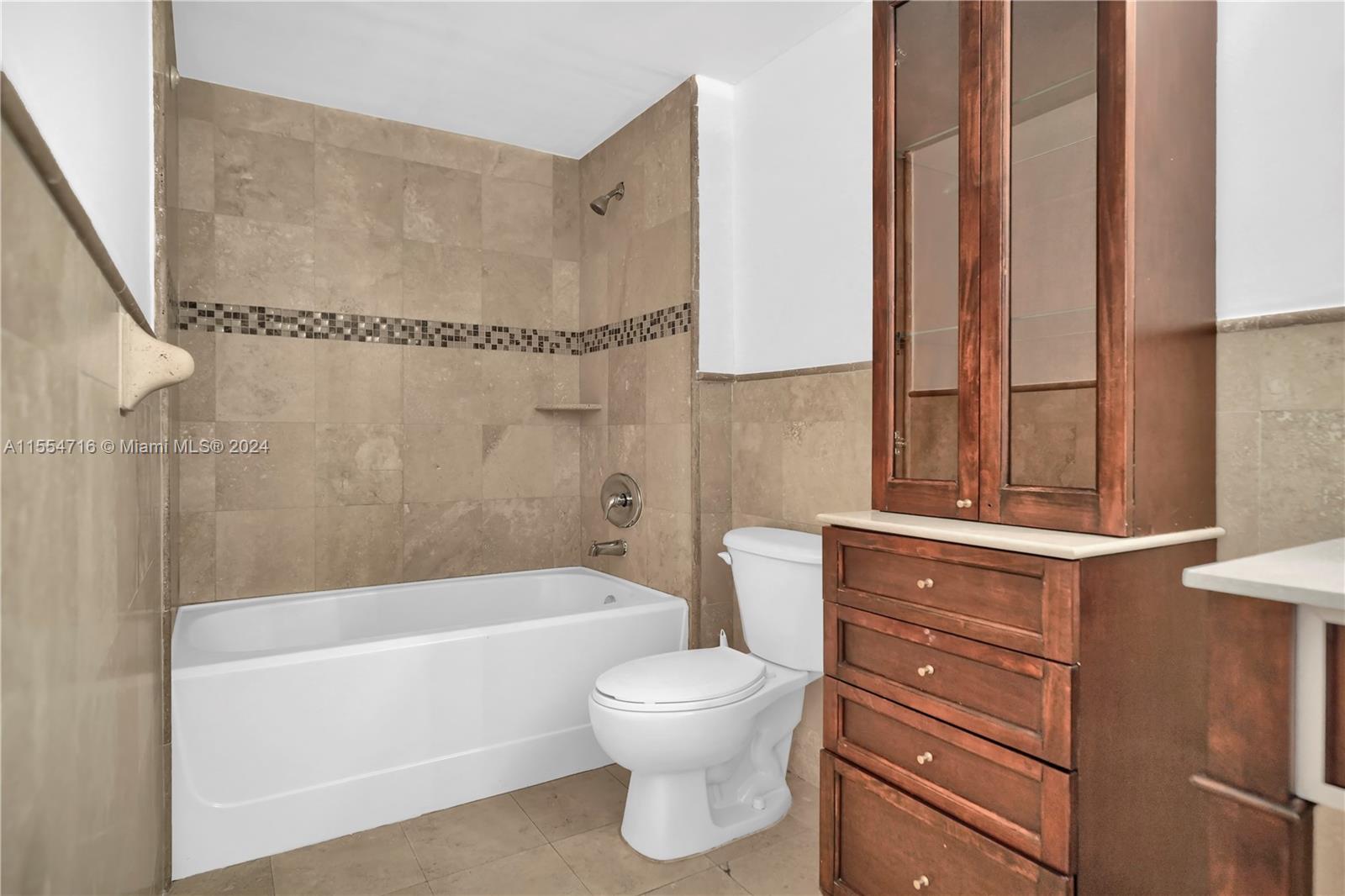 500 NE 29th St 1108, Miami, Florida 33137, 2 Bedrooms Bedrooms, ,2 BathroomsBathrooms,Residentiallease,For Rent,500 NE 29th St 1108,A11554716