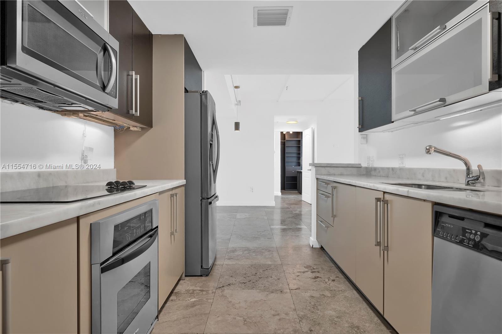 500 NE 29th St 1108, Miami, Florida 33137, 2 Bedrooms Bedrooms, ,2 BathroomsBathrooms,Residentiallease,For Rent,500 NE 29th St 1108,A11554716