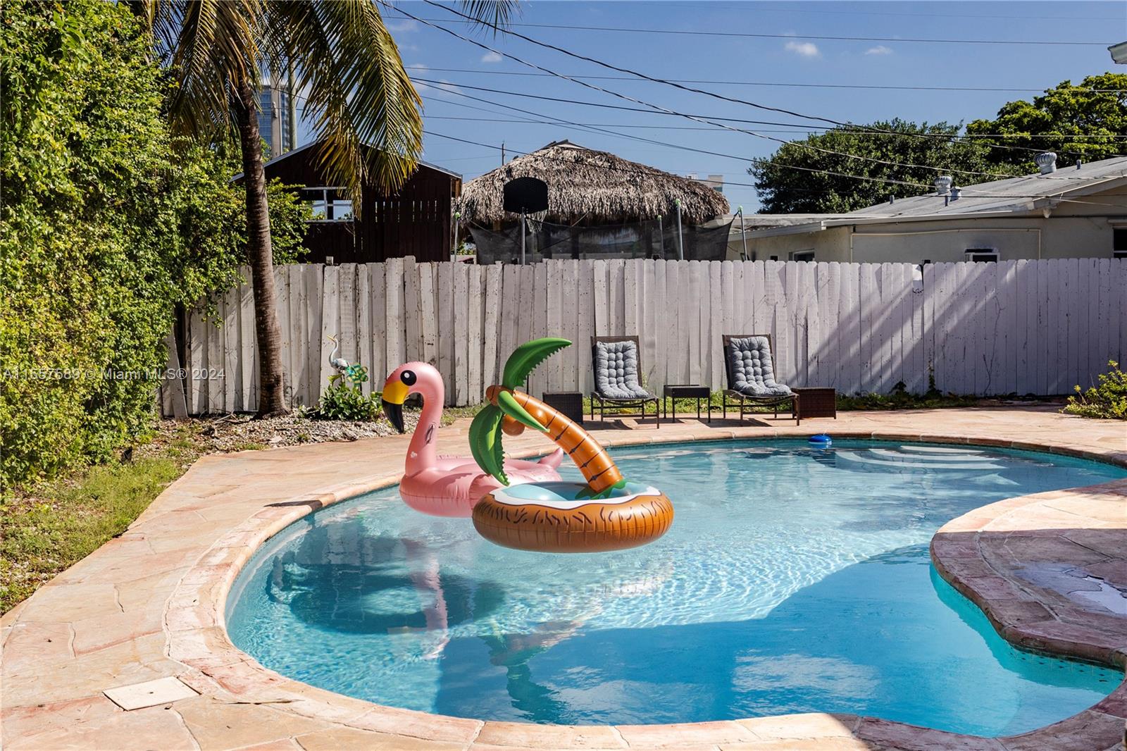 2565 NE 214th St 0, Miami, Florida 33180, 5 Bedrooms Bedrooms, ,2 BathroomsBathrooms,Residentiallease,For Rent,2565 NE 214th St 0,A11557589