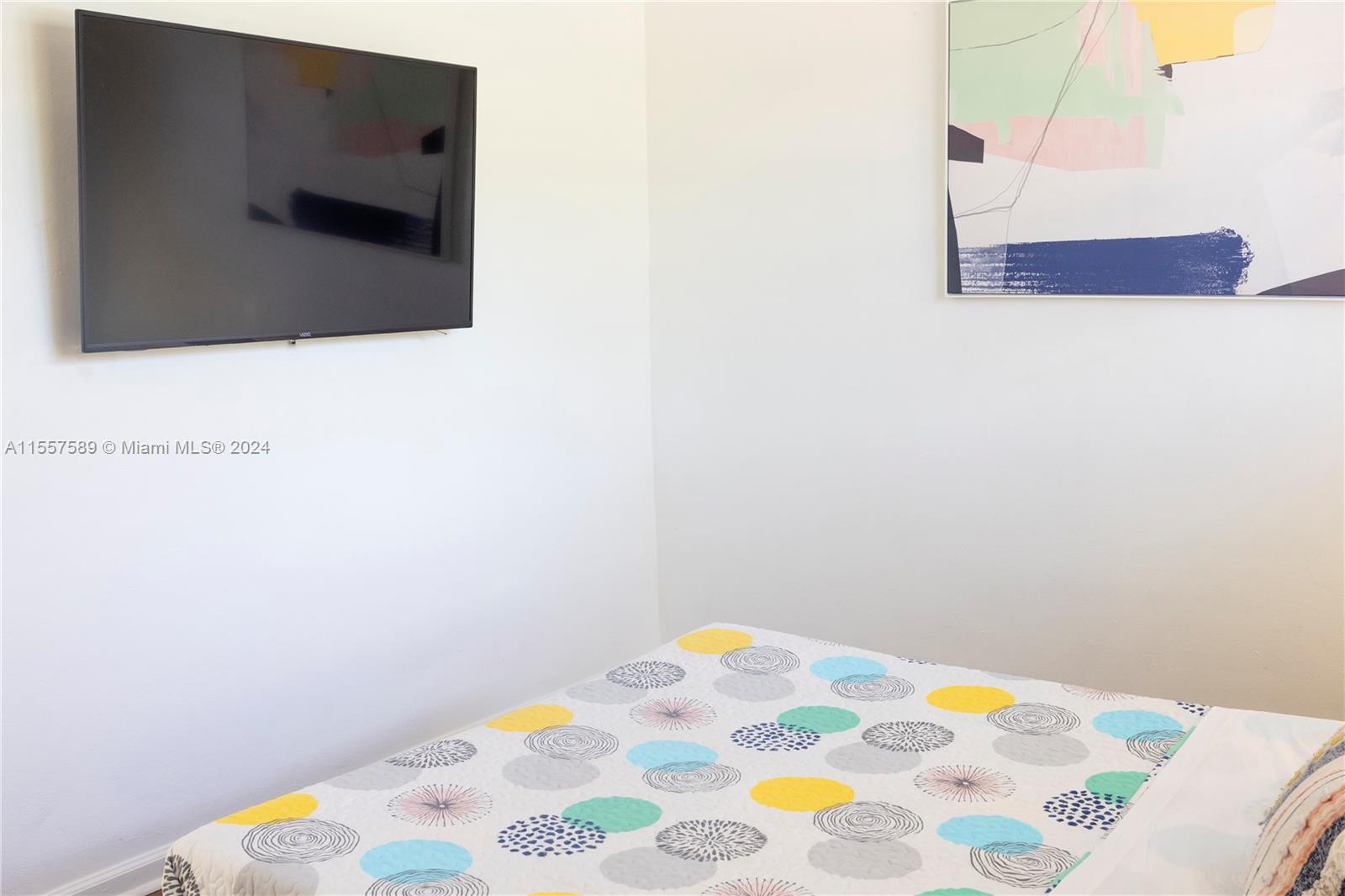 2565 NE 214th St 0, Miami, Florida 33180, 5 Bedrooms Bedrooms, ,2 BathroomsBathrooms,Residentiallease,For Rent,2565 NE 214th St 0,A11557589