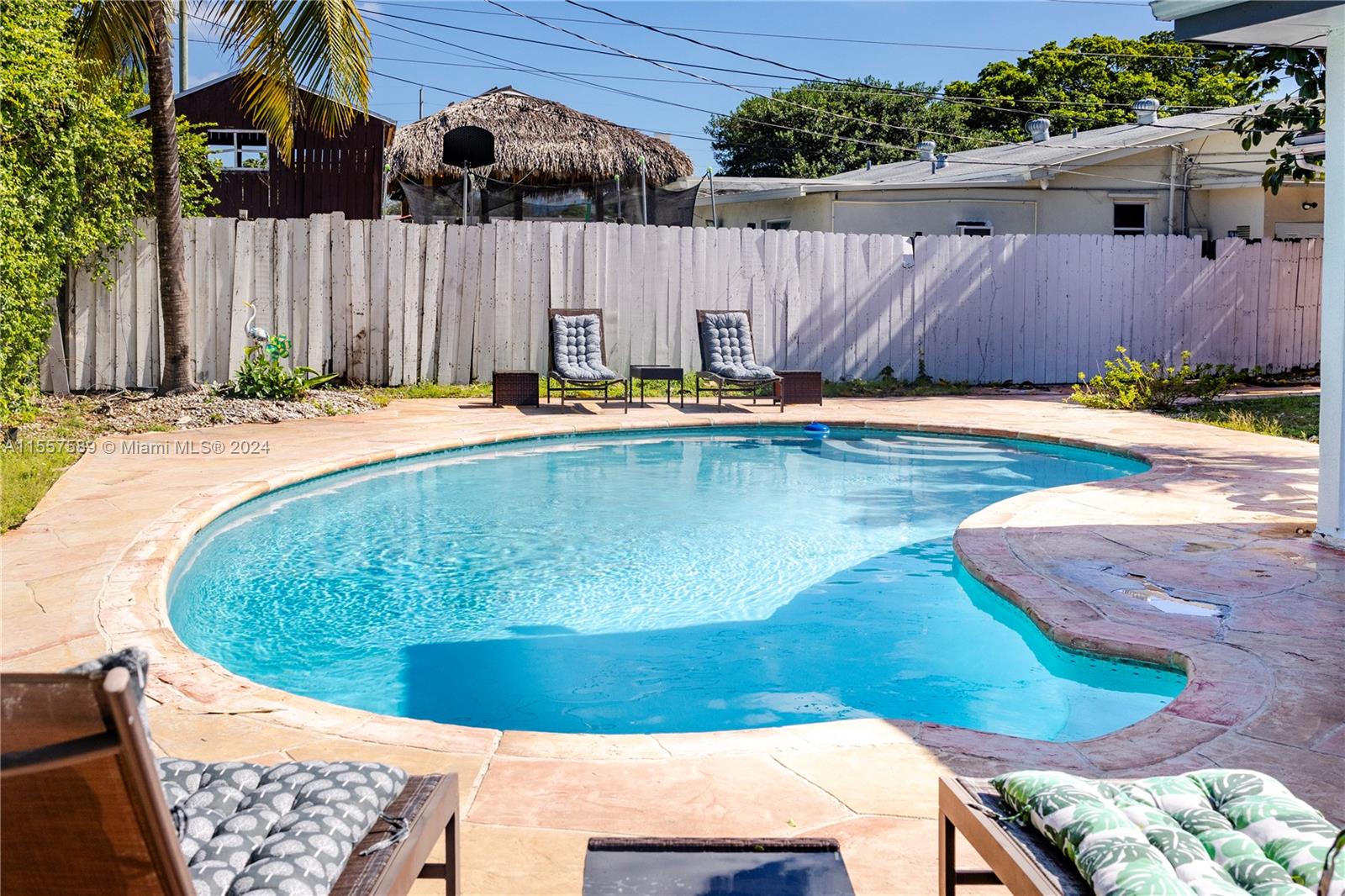 2565 NE 214th St 0, Miami, Florida 33180, 5 Bedrooms Bedrooms, ,2 BathroomsBathrooms,Residentiallease,For Rent,2565 NE 214th St 0,A11557589