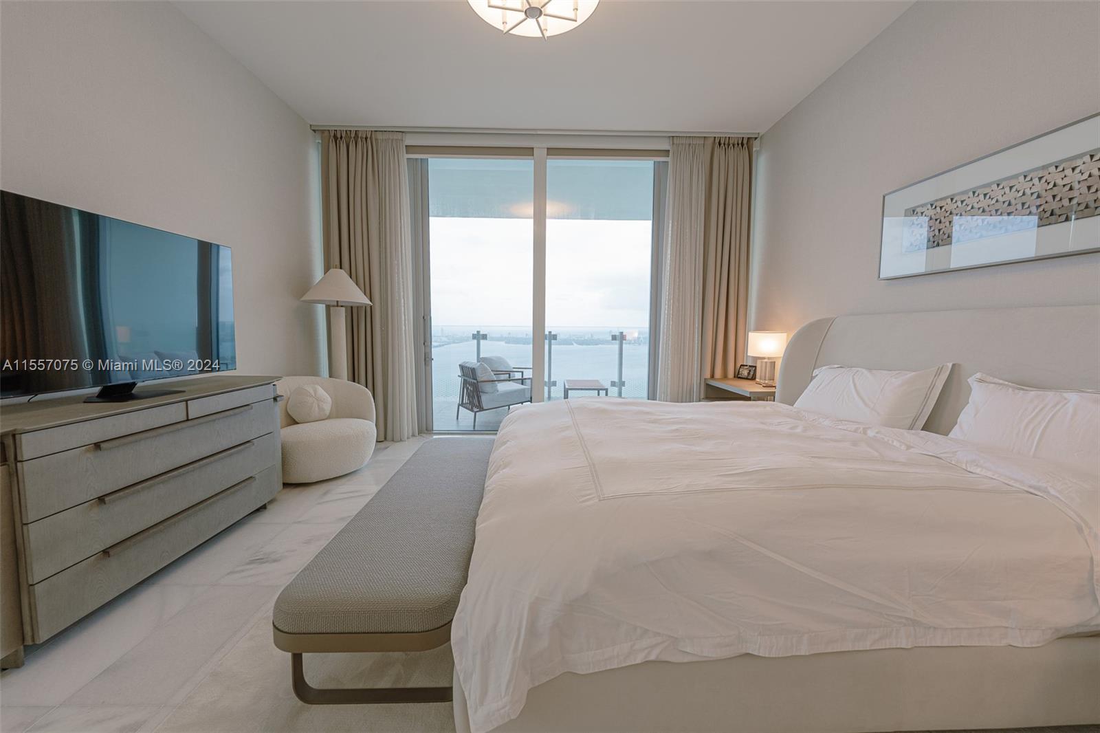 700 NE 26th Ter 4901, Miami, Florida 33137, 4 Bedrooms Bedrooms, ,4 BathroomsBathrooms,Residentiallease,For Rent,700 NE 26th Ter 4901,A11557075