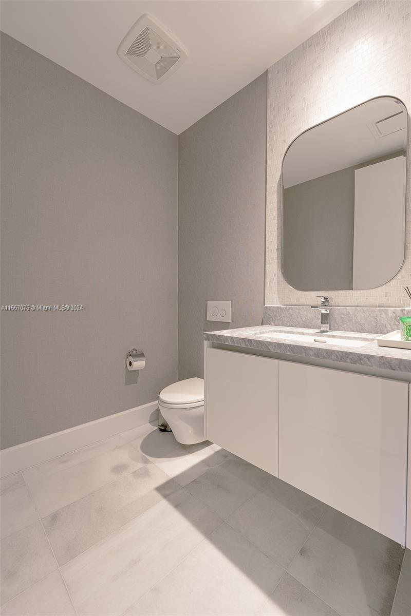 700 NE 26th Ter 4901, Miami, Florida 33137, 4 Bedrooms Bedrooms, ,4 BathroomsBathrooms,Residentiallease,For Rent,700 NE 26th Ter 4901,A11557075