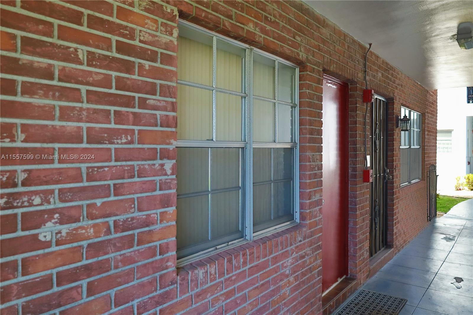 1100 Atlantic Shores Blvd 304, Hallandale Beach, Florida 33009, 2 Bedrooms Bedrooms, ,1 BathroomBathrooms,Residential,For Sale,1100 Atlantic Shores Blvd 304,A11557599