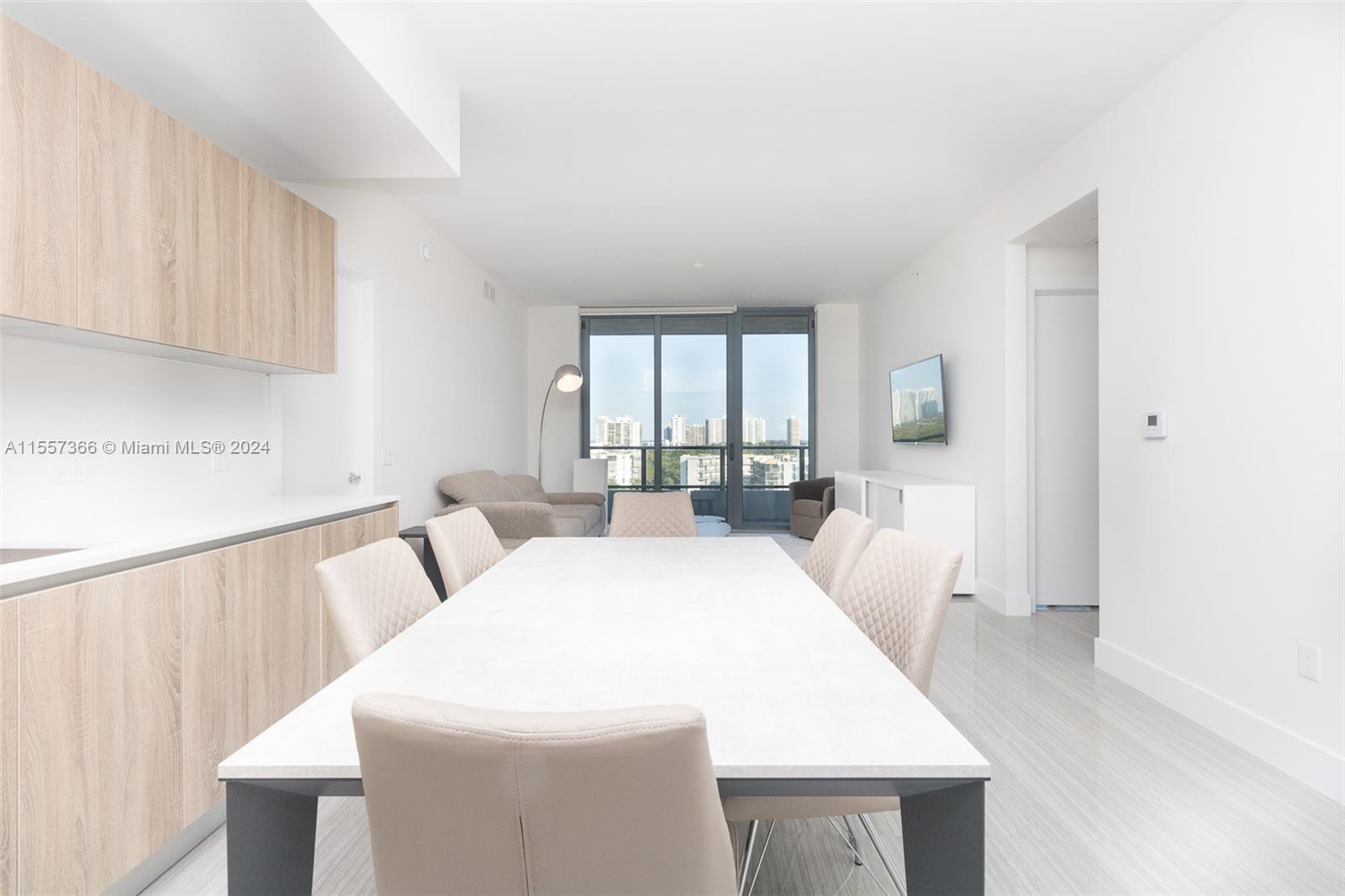 2960 NE 207th St 716, Aventura, Florida 33180, 2 Bedrooms Bedrooms, ,2 BathroomsBathrooms,Residentiallease,For Rent,2960 NE 207th St 716,A11557366