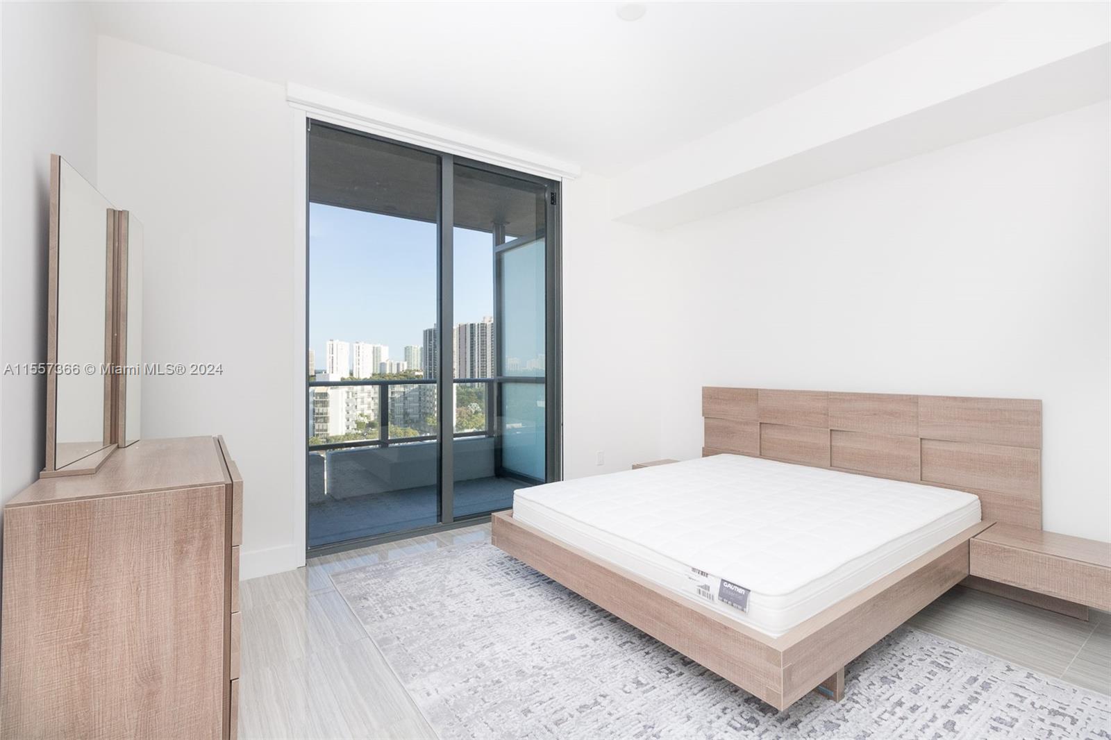 2960 NE 207th St 716, Aventura, Florida 33180, 2 Bedrooms Bedrooms, ,2 BathroomsBathrooms,Residentiallease,For Rent,2960 NE 207th St 716,A11557366