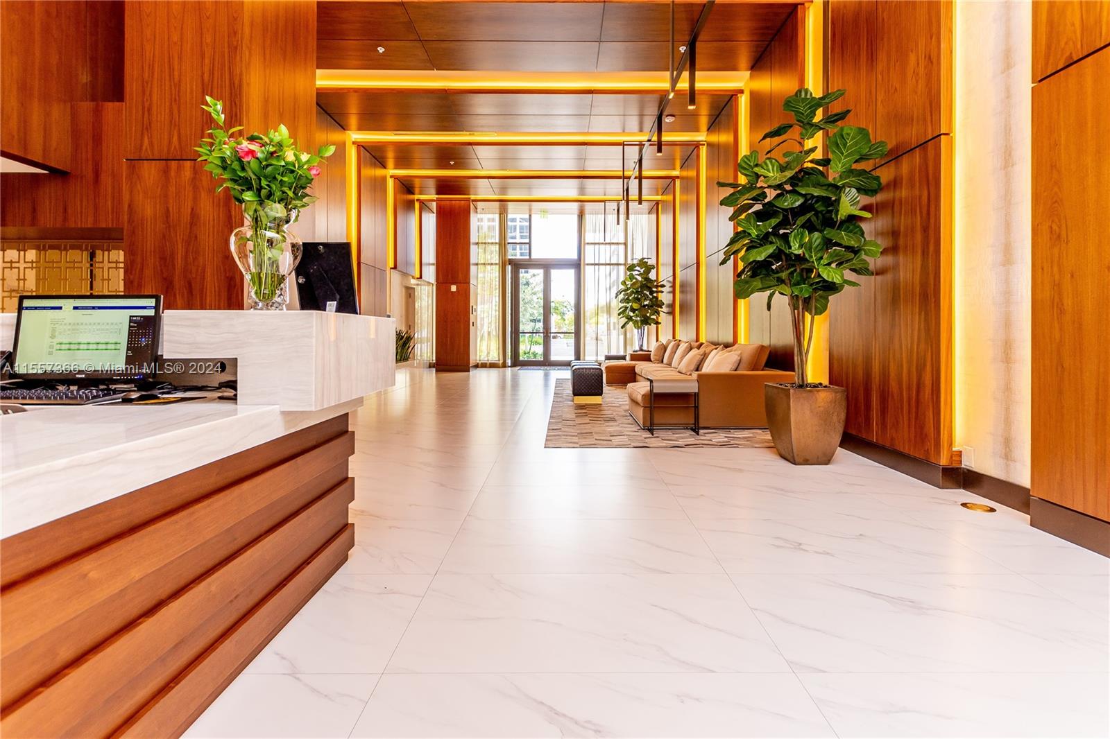 2960 NE 207th St 716, Aventura, Florida 33180, 2 Bedrooms Bedrooms, ,2 BathroomsBathrooms,Residentiallease,For Rent,2960 NE 207th St 716,A11557366