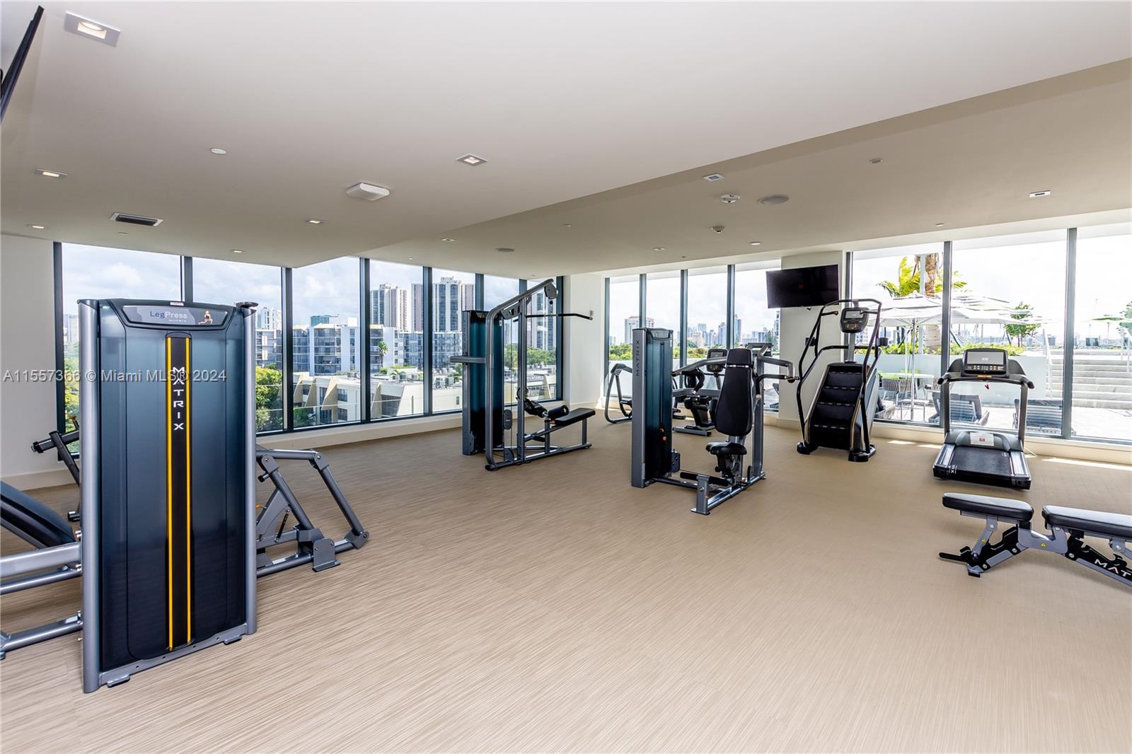 2960 NE 207th St 716, Aventura, Florida 33180, 2 Bedrooms Bedrooms, ,2 BathroomsBathrooms,Residentiallease,For Rent,2960 NE 207th St 716,A11557366