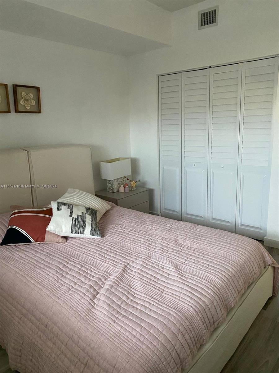 460 NE 28th St 2807, Miami, Florida 33137, 2 Bedrooms Bedrooms, ,2 BathroomsBathrooms,Residentiallease,For Rent,460 NE 28th St 2807,A11557616