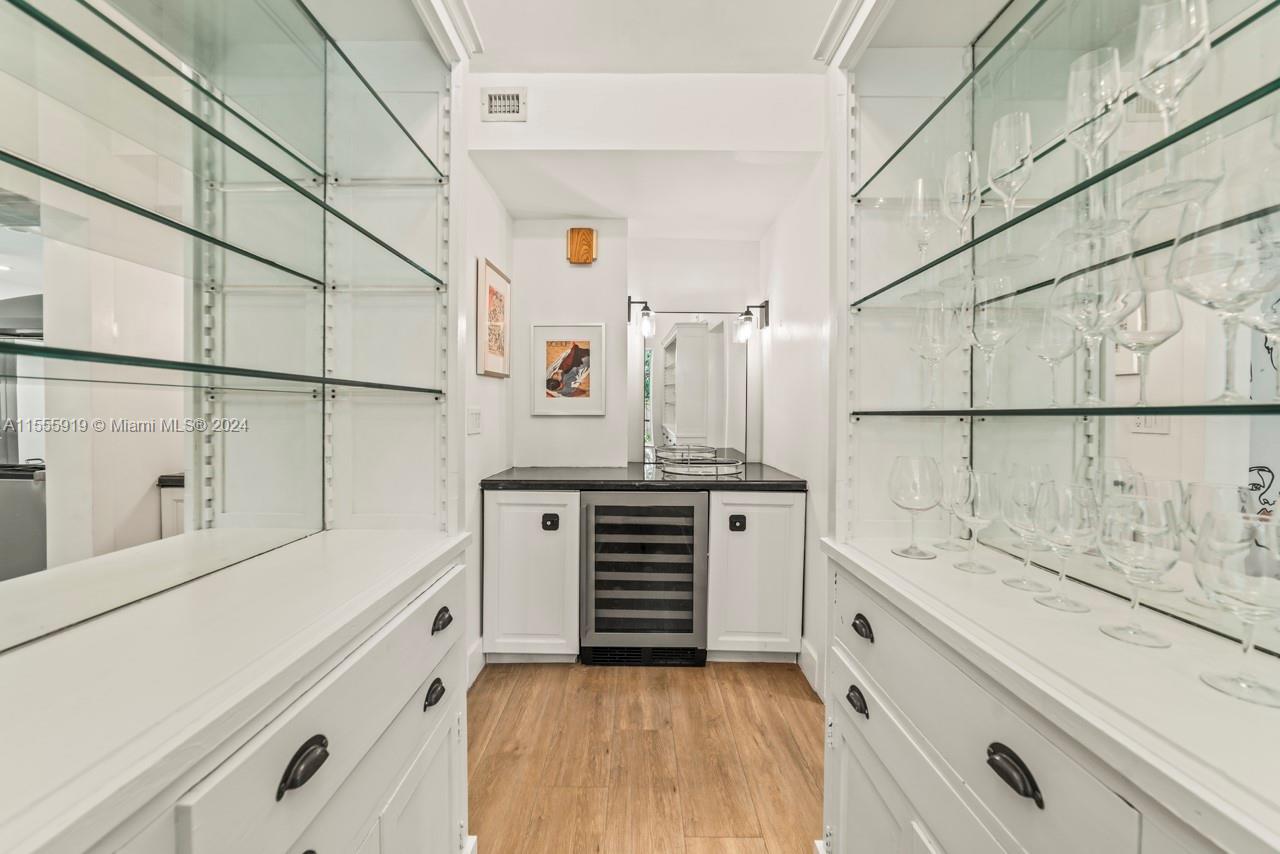 5968 NE 6th Ct, Miami, Florida 33137, 3 Bedrooms Bedrooms, ,4 BathroomsBathrooms,Residentiallease,For Rent,5968 NE 6th Ct,A11555919