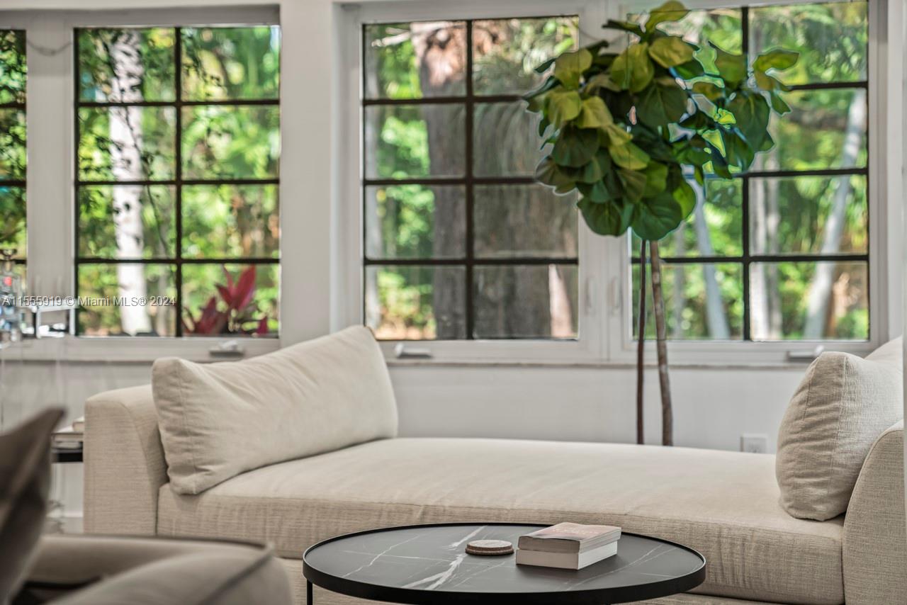 5968 NE 6th Ct, Miami, Florida 33137, 3 Bedrooms Bedrooms, ,4 BathroomsBathrooms,Residentiallease,For Rent,5968 NE 6th Ct,A11555919